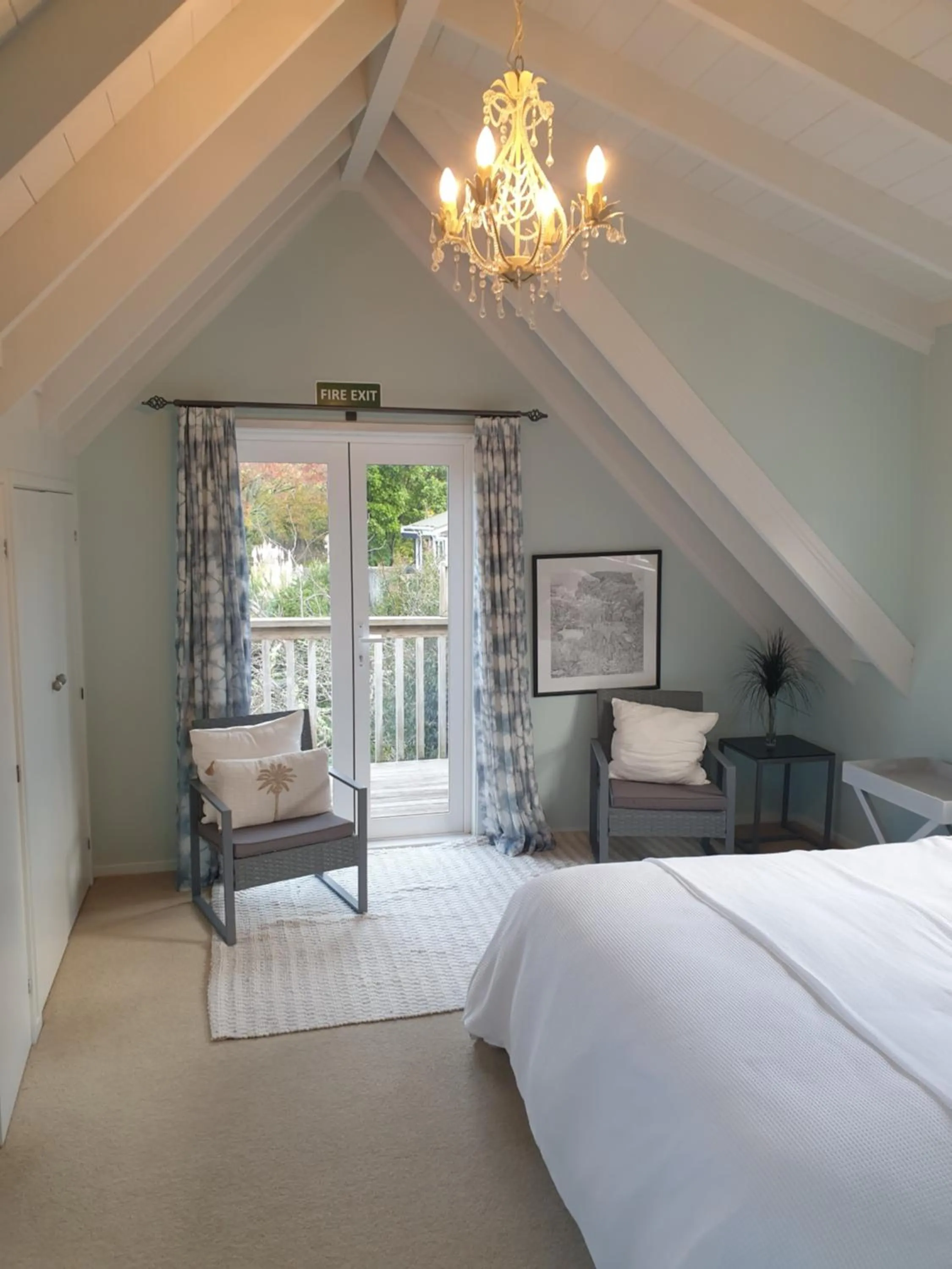 Bed in Brenton Lodge