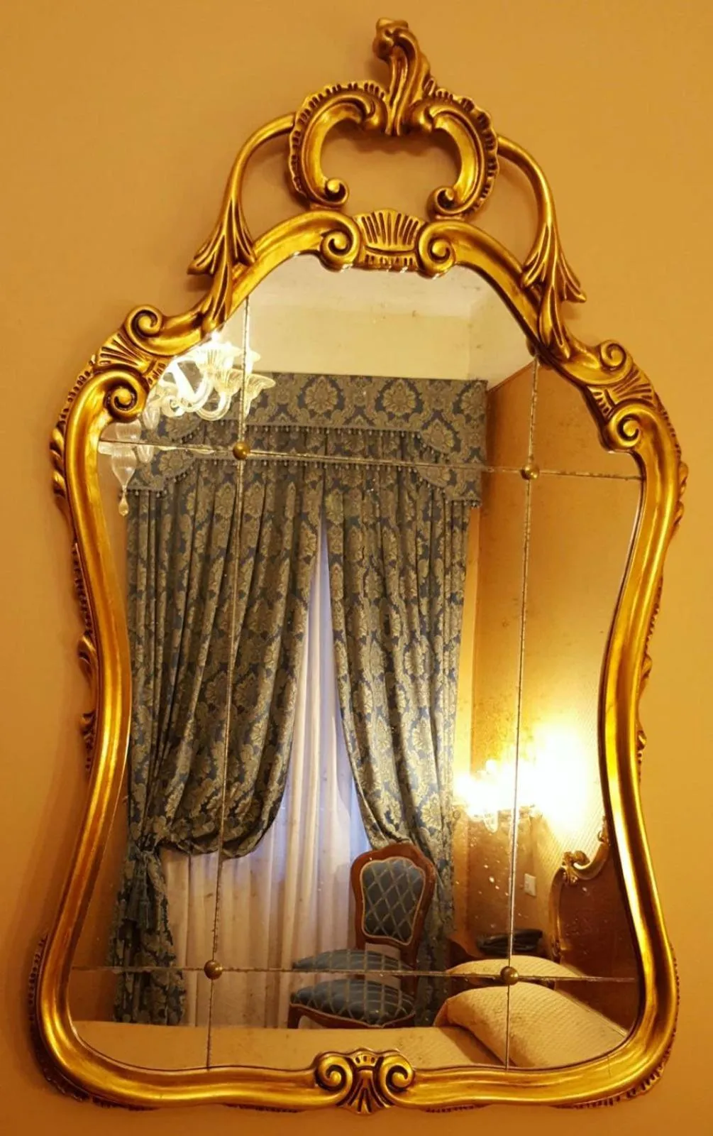 Decorative detail in Hotel Locanda Canal