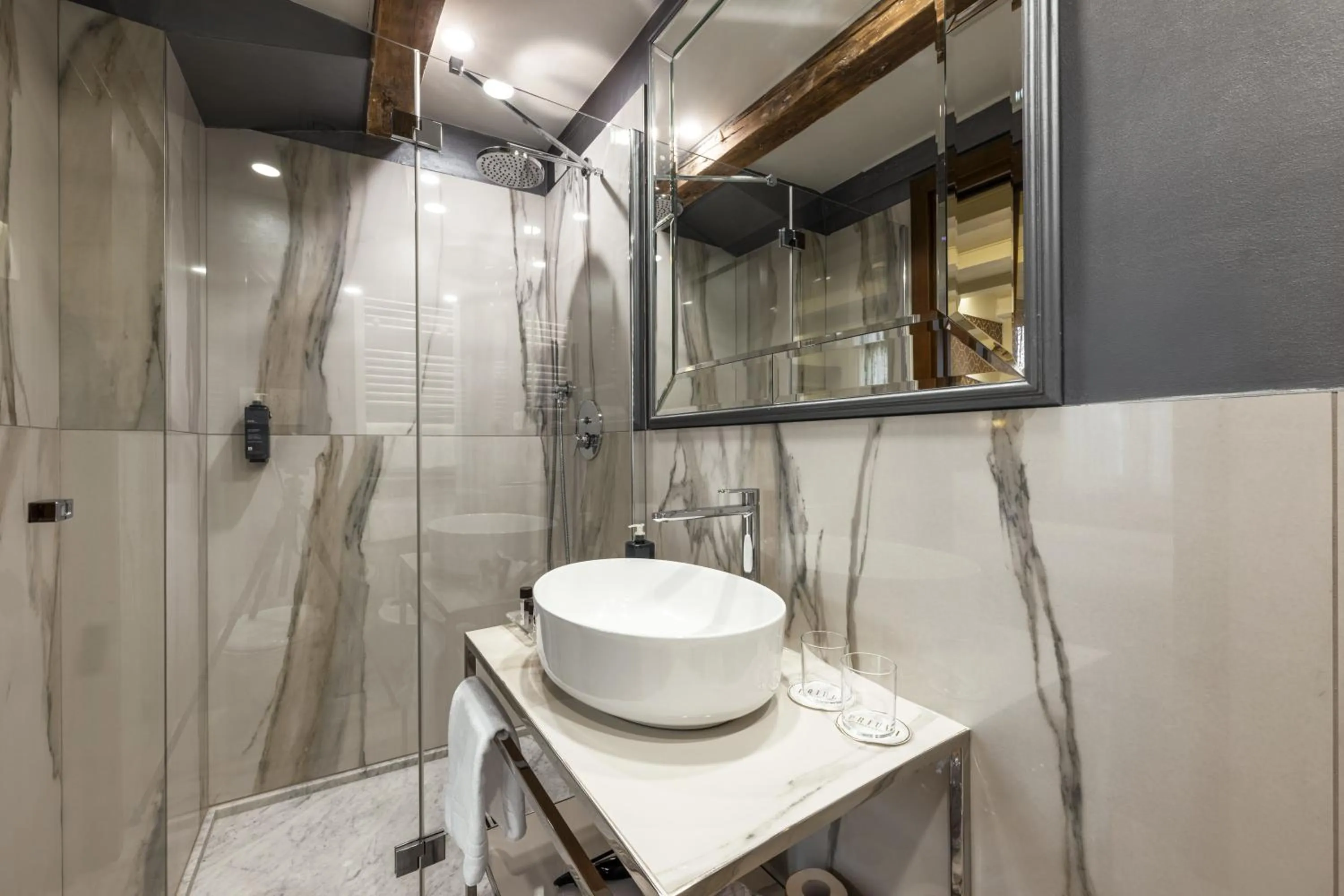 Bathroom in Hotel Casa Nicolò Priuli