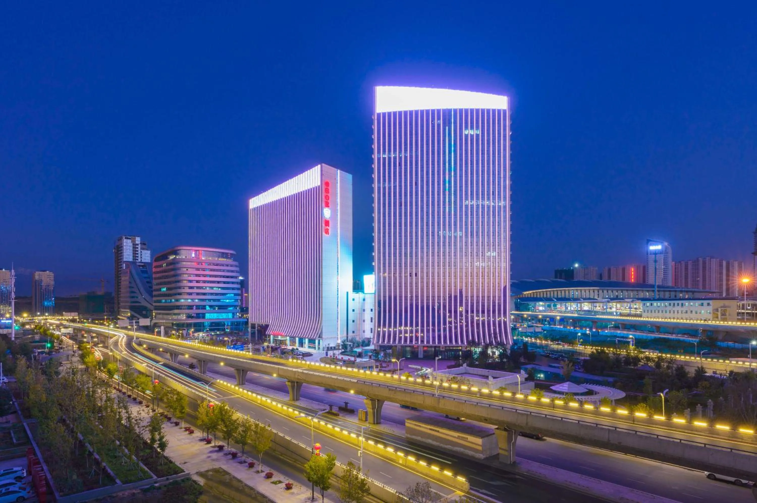 Property building in OBOR Hotel