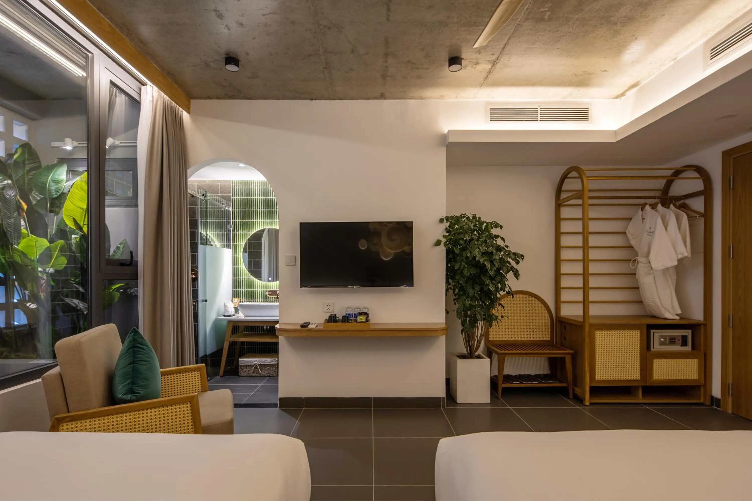 Bed in Leaf Beachfront Hotel Da Nang