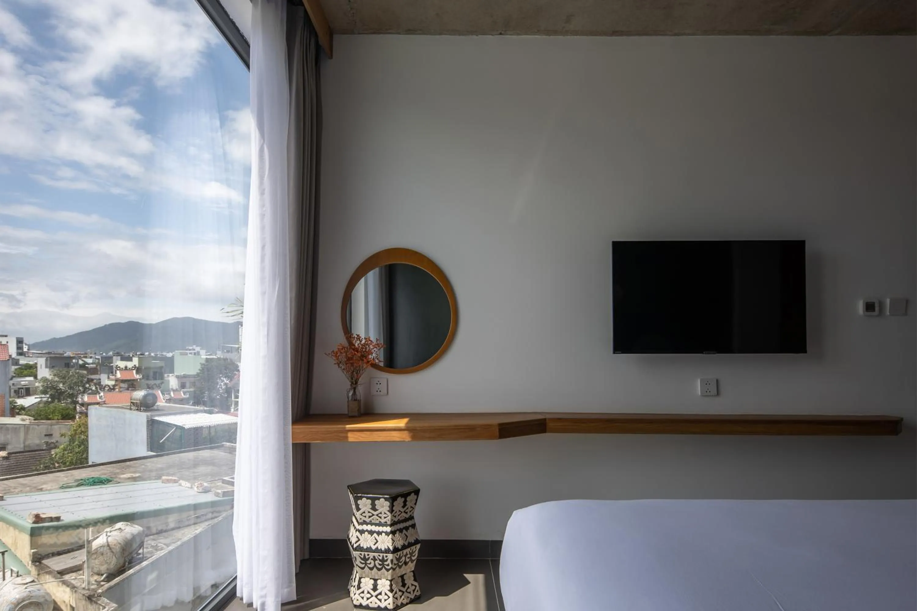 Leaf Beachfront Hotel Da Nang