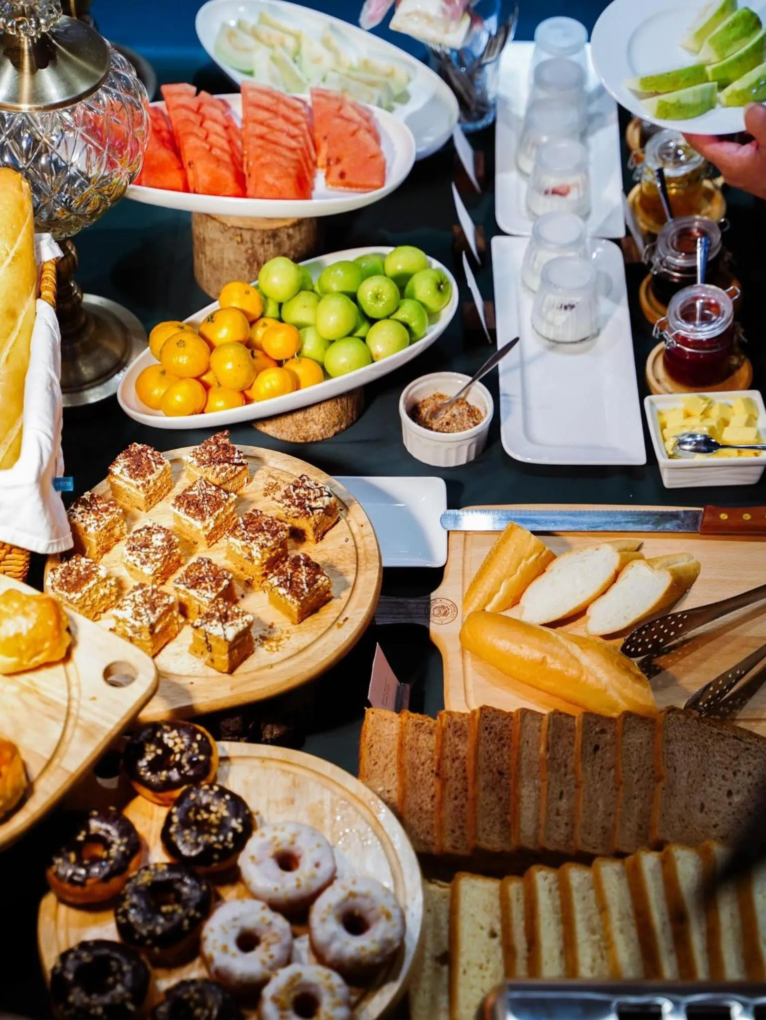 Restaurant/places to eat in Leaf Beachfront Hotel Da Nang