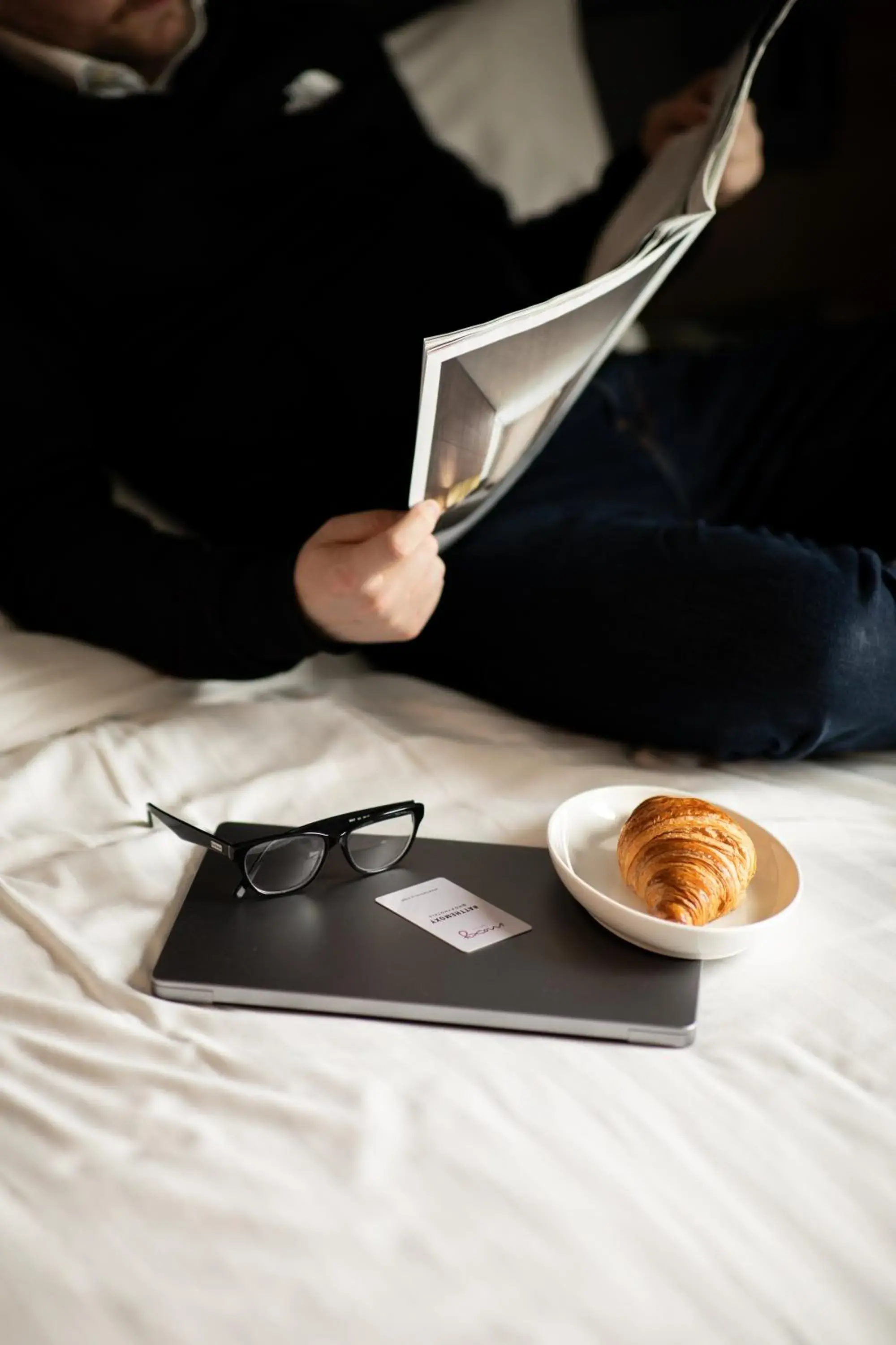 Moxy Queen Room in Moxy Bristol Moxy Queen Room in Moxy Bristol