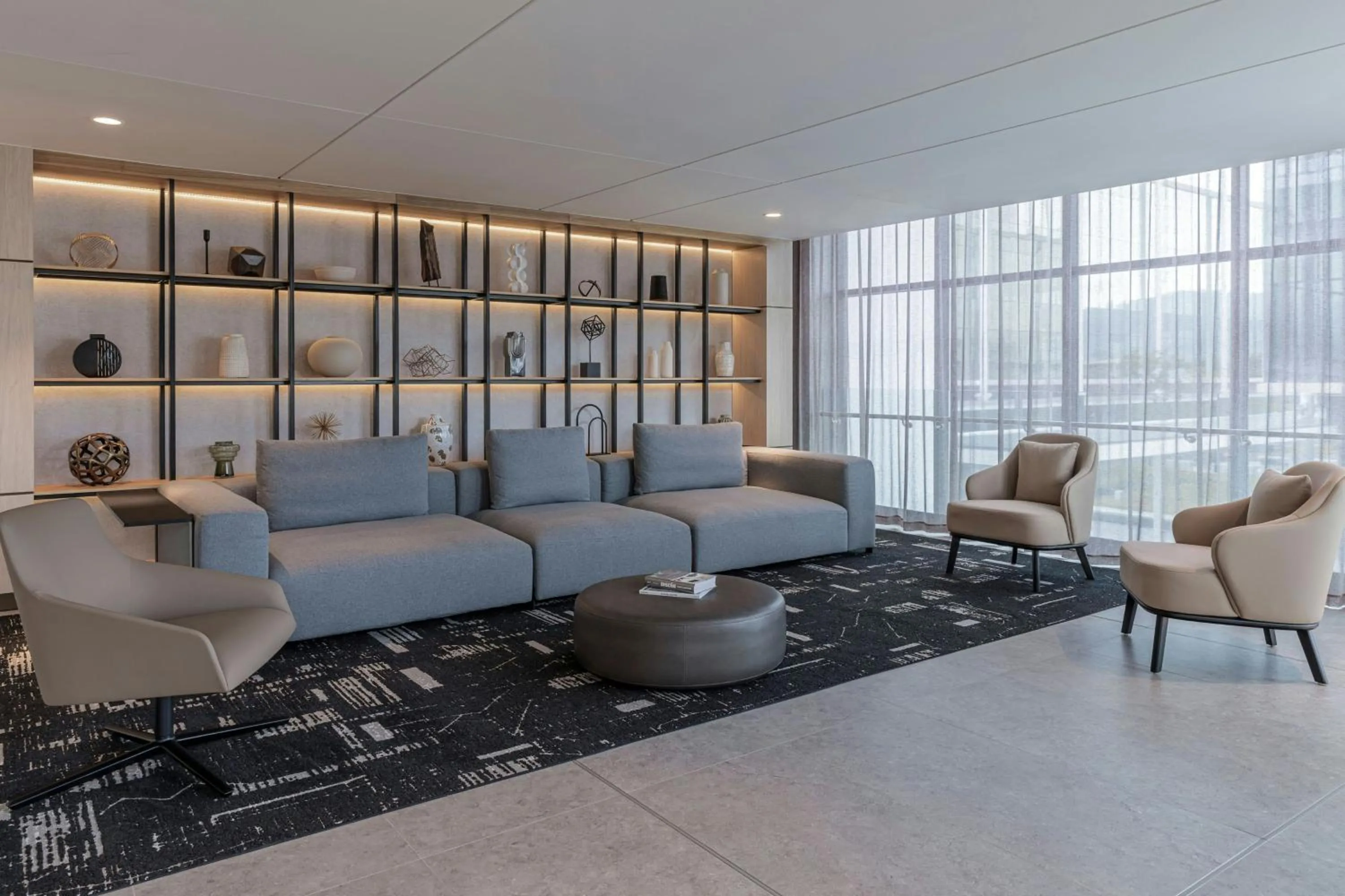 Lobby or reception in AC Hotel San Jose Airport Belen