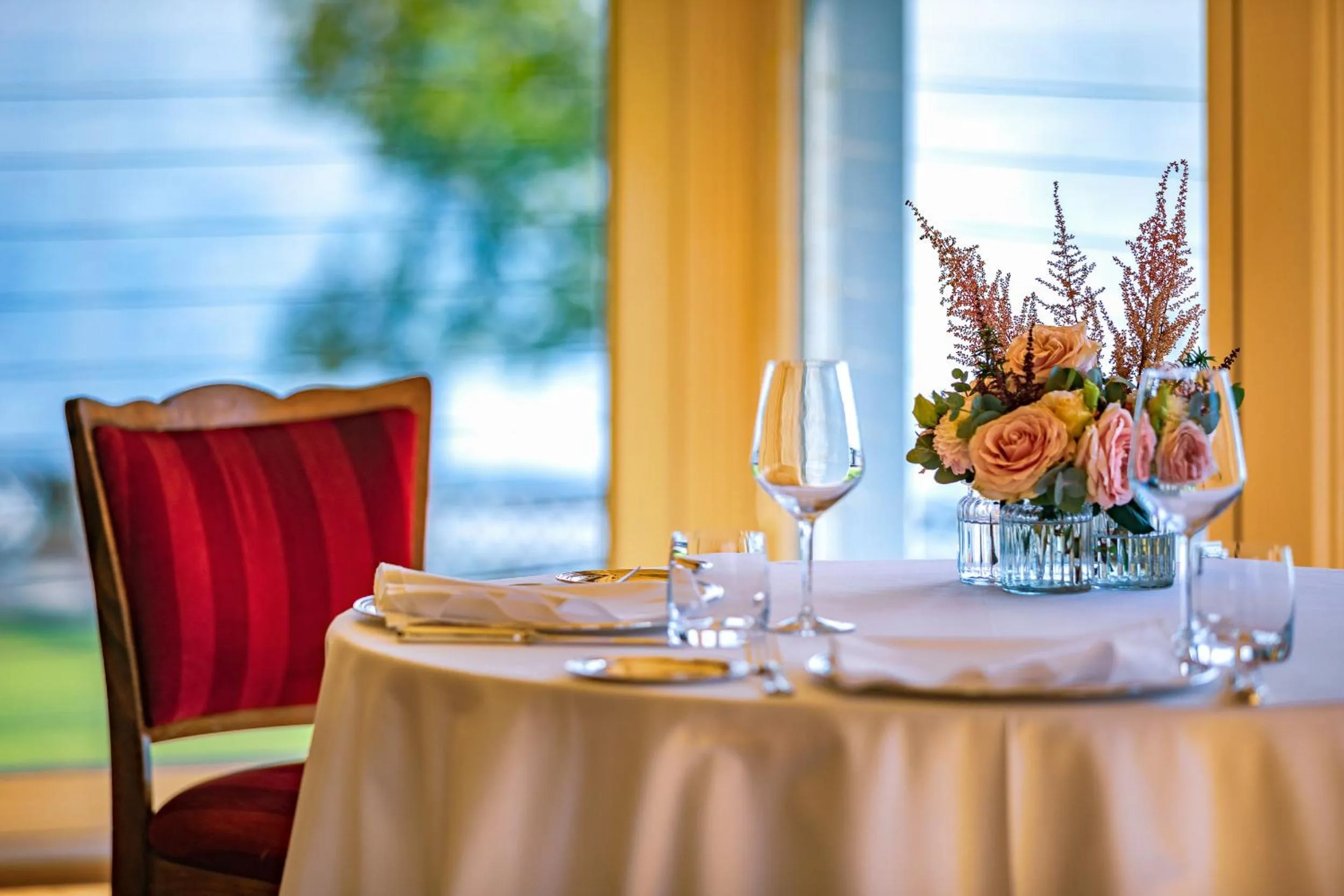 Restaurant/places to eat in Grand Hotel Majestic