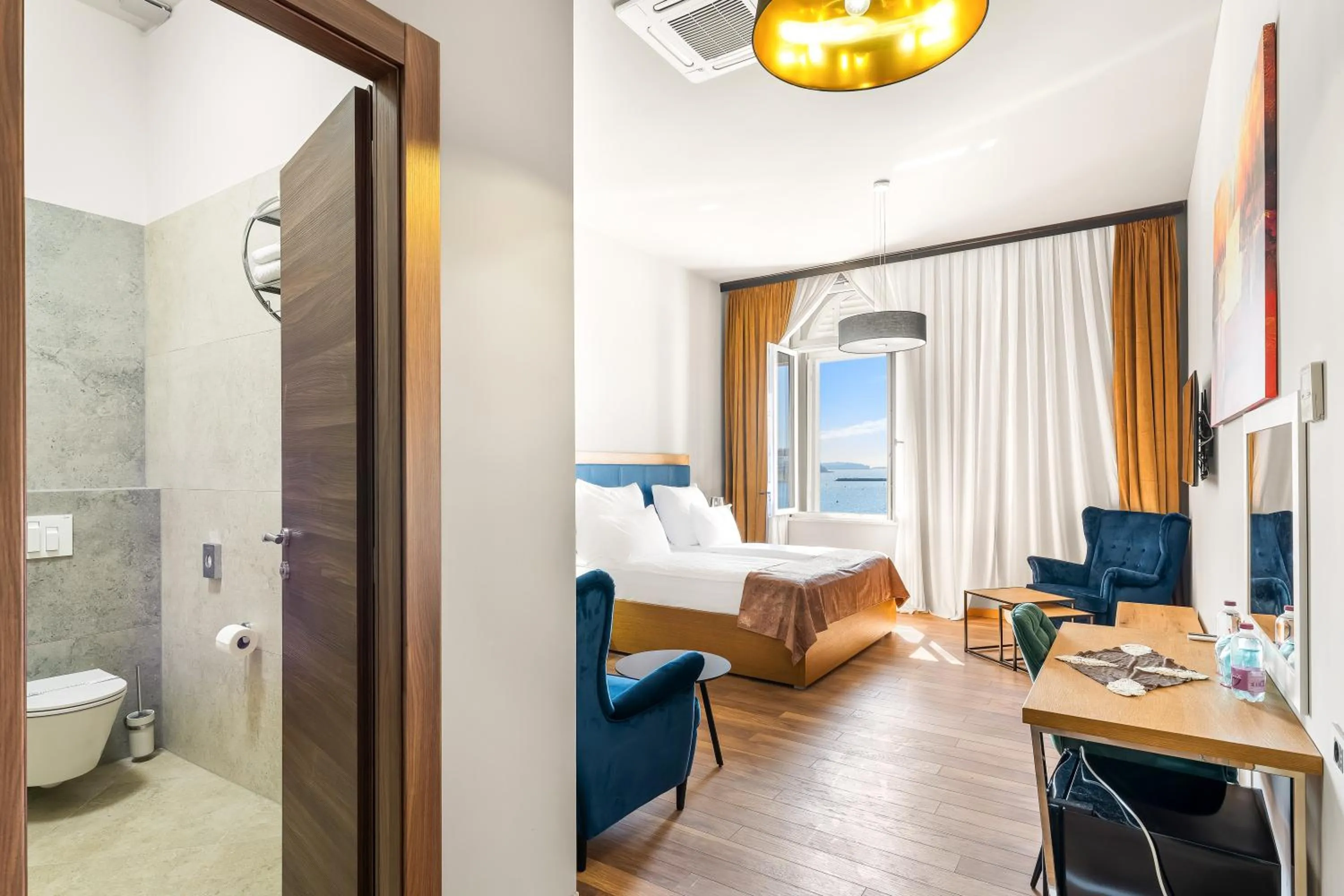 Photo of the whole room in Hotel Dua Residence