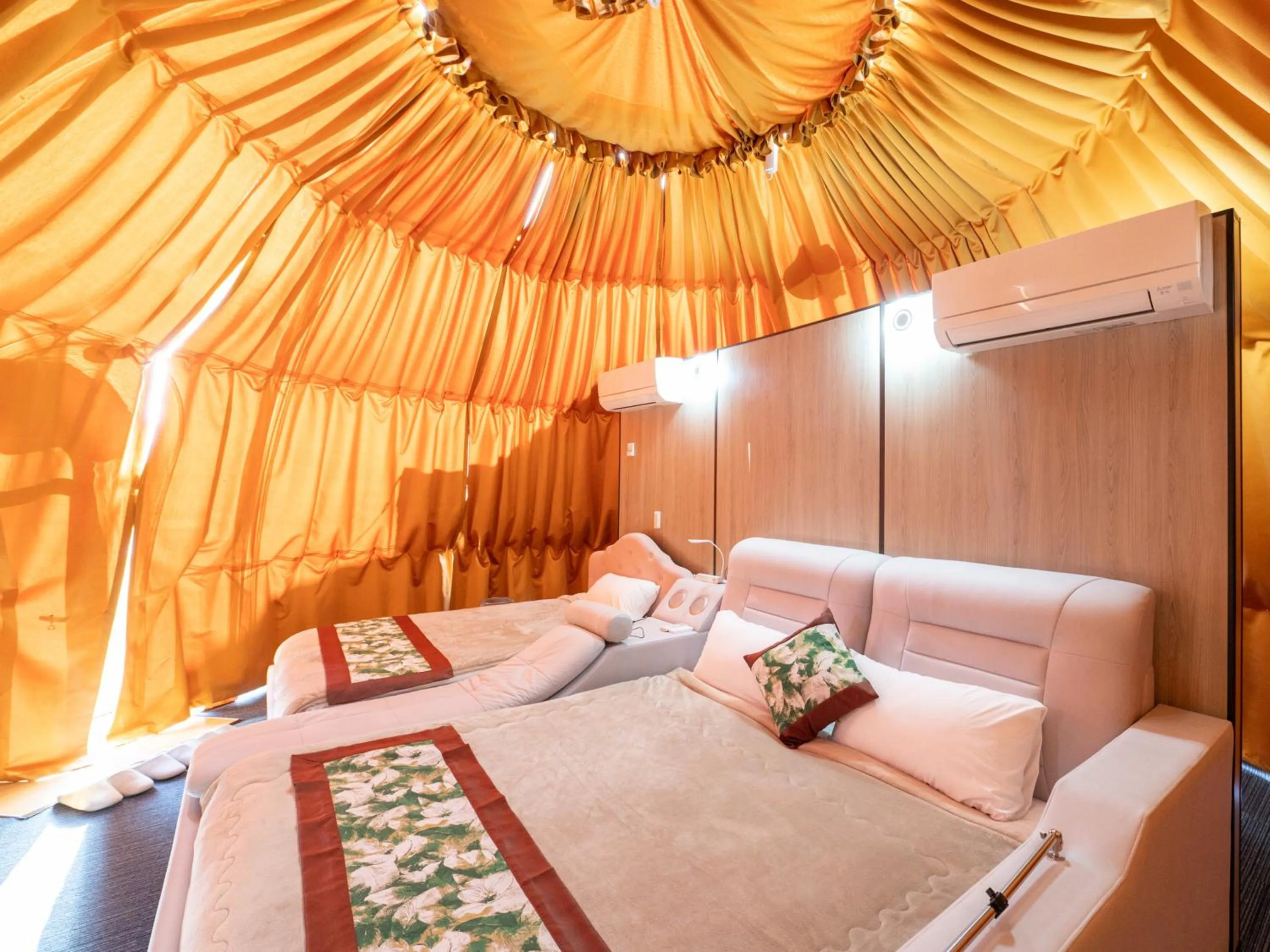 Photo of the whole room, Bed in Fuji Hoshizorano Mura Tabist