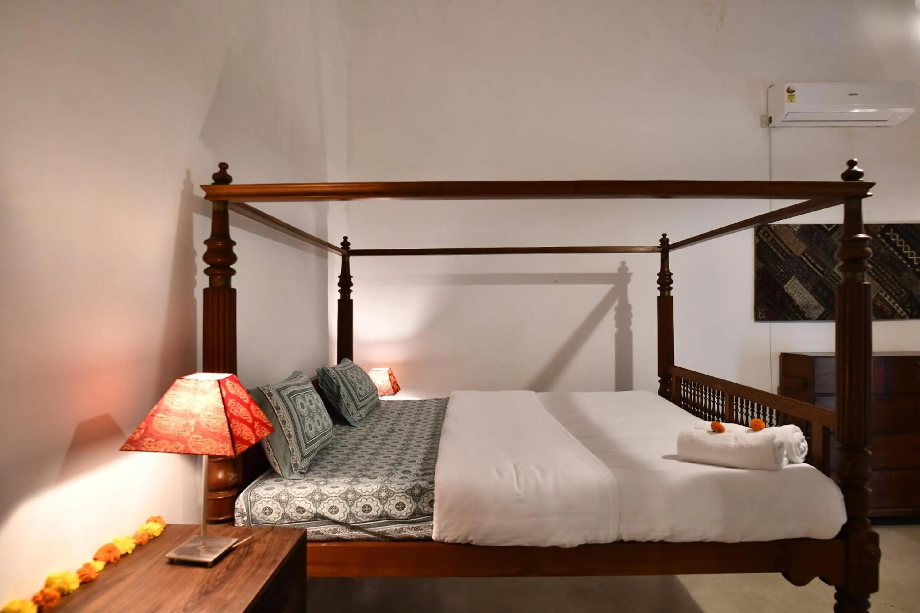 Bed in La Closerie - Bay of Bengal
