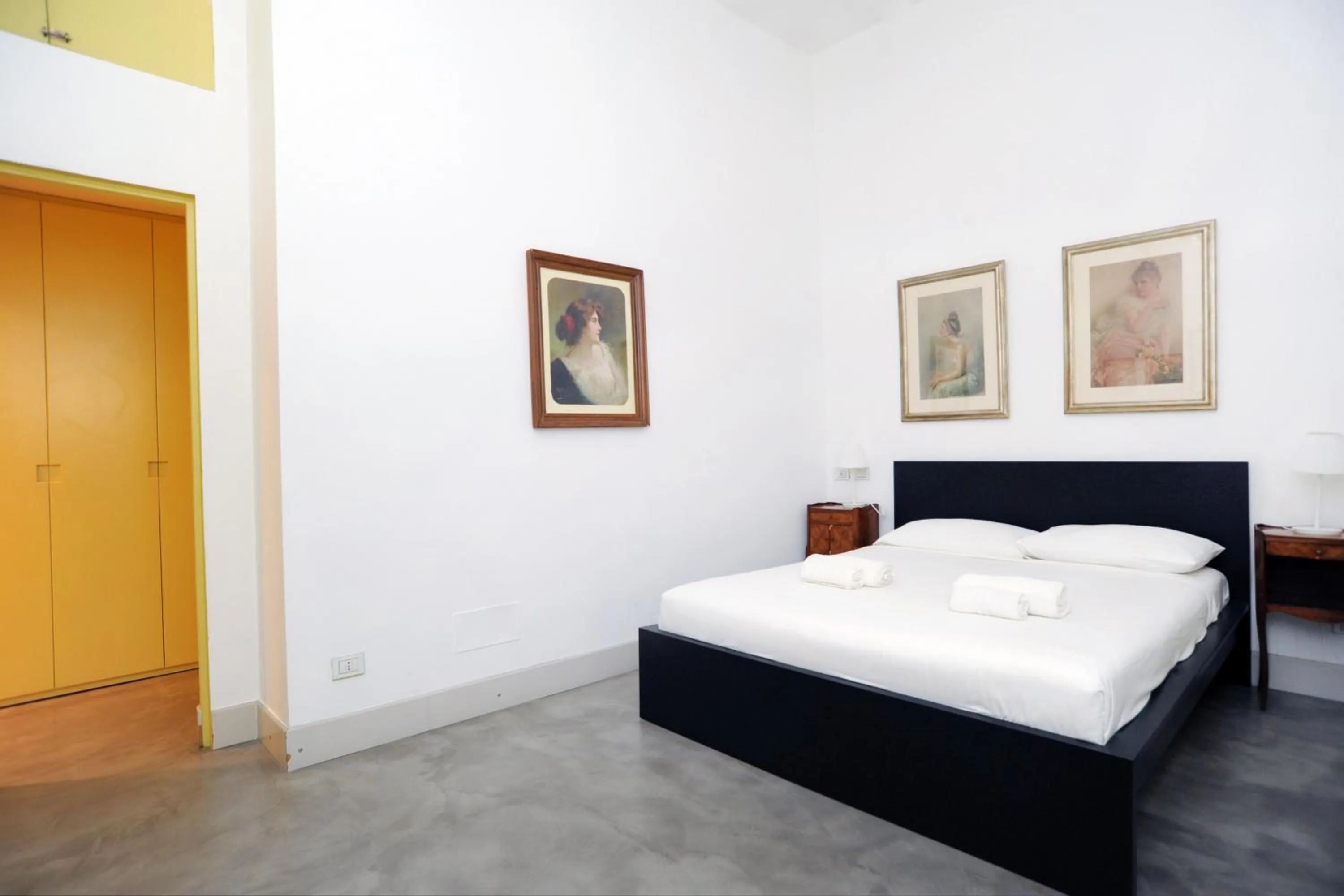 Bedroom, Bed in Sarpi Apartment