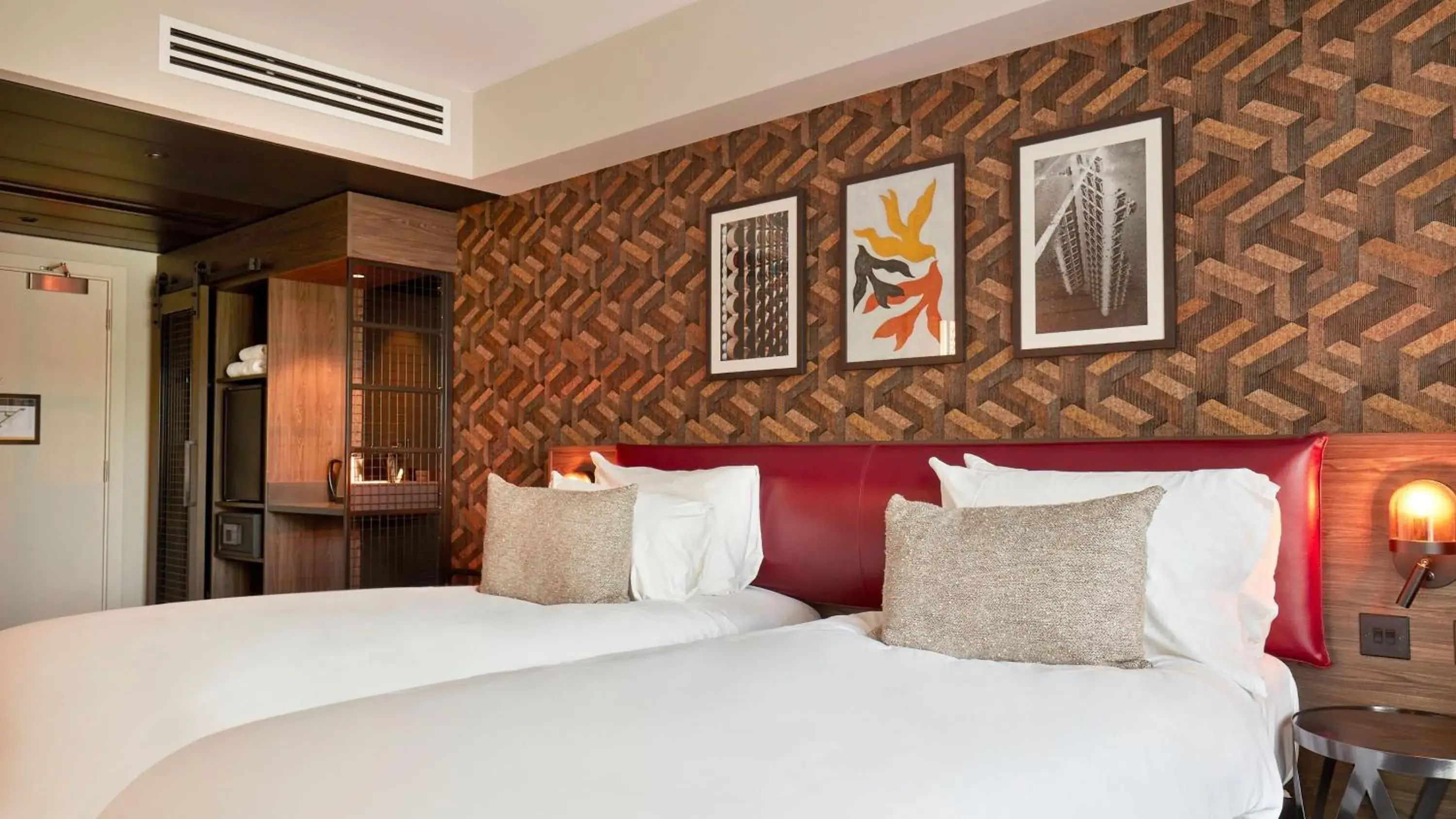 Standard Twin Room in voco Leicester by IHG Standard Twin Room in voco Leicester by IHG