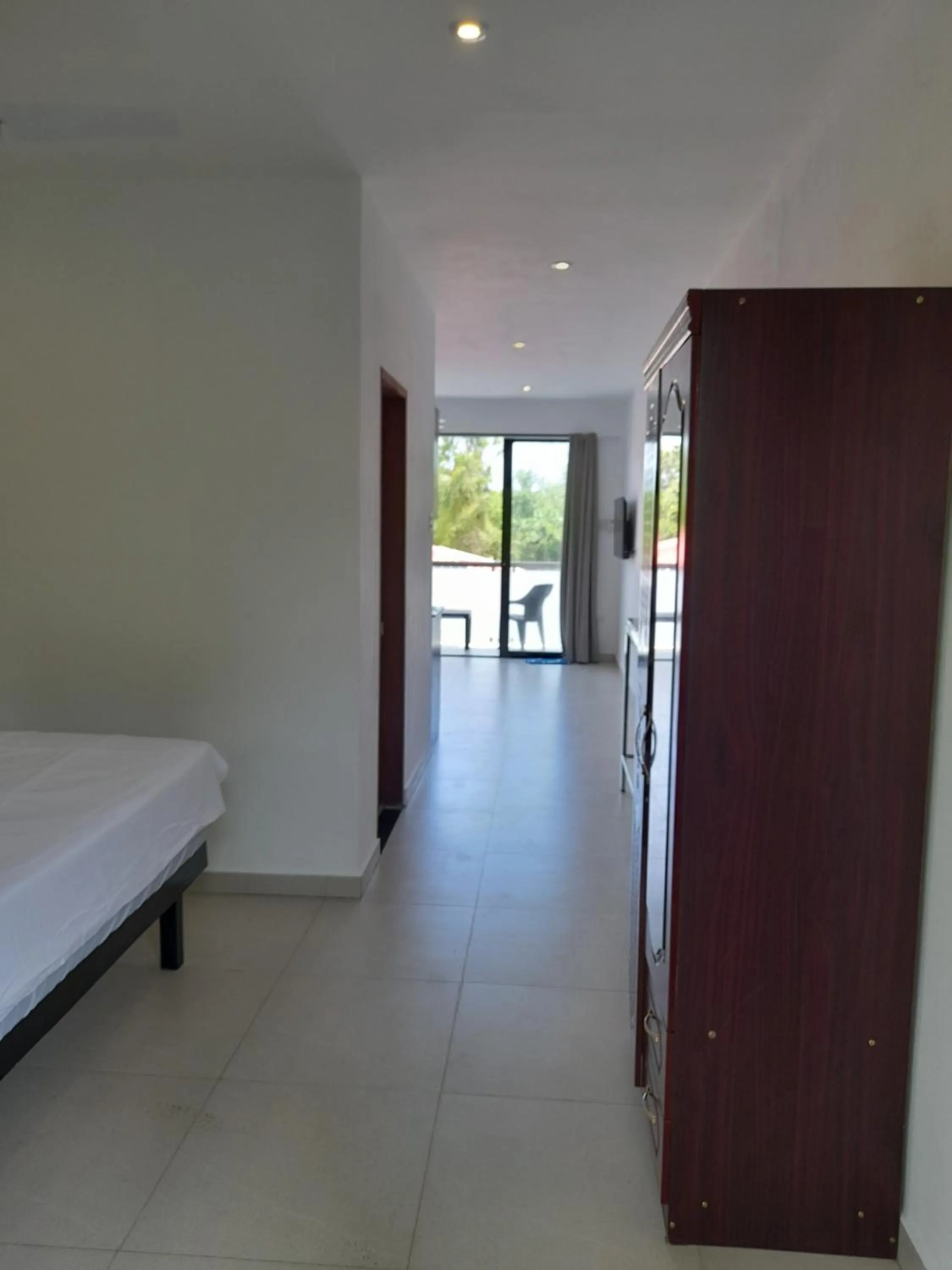 Photo of the whole room, Bed in Bohol Jewel Resort