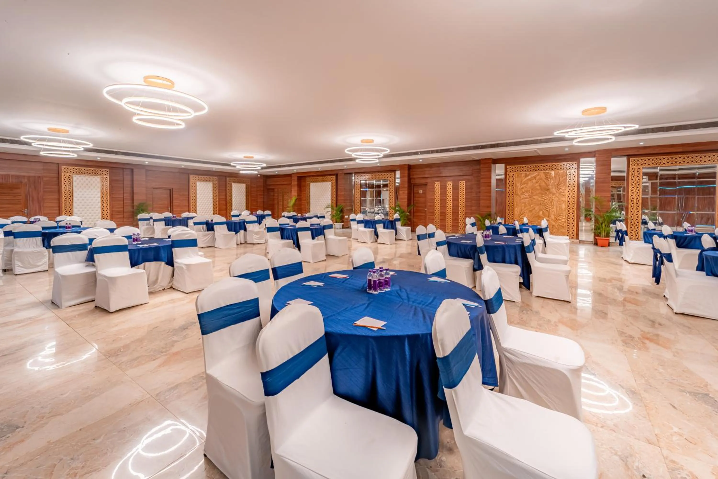Banquet/Function facilities in Playotel Resort Bhopal