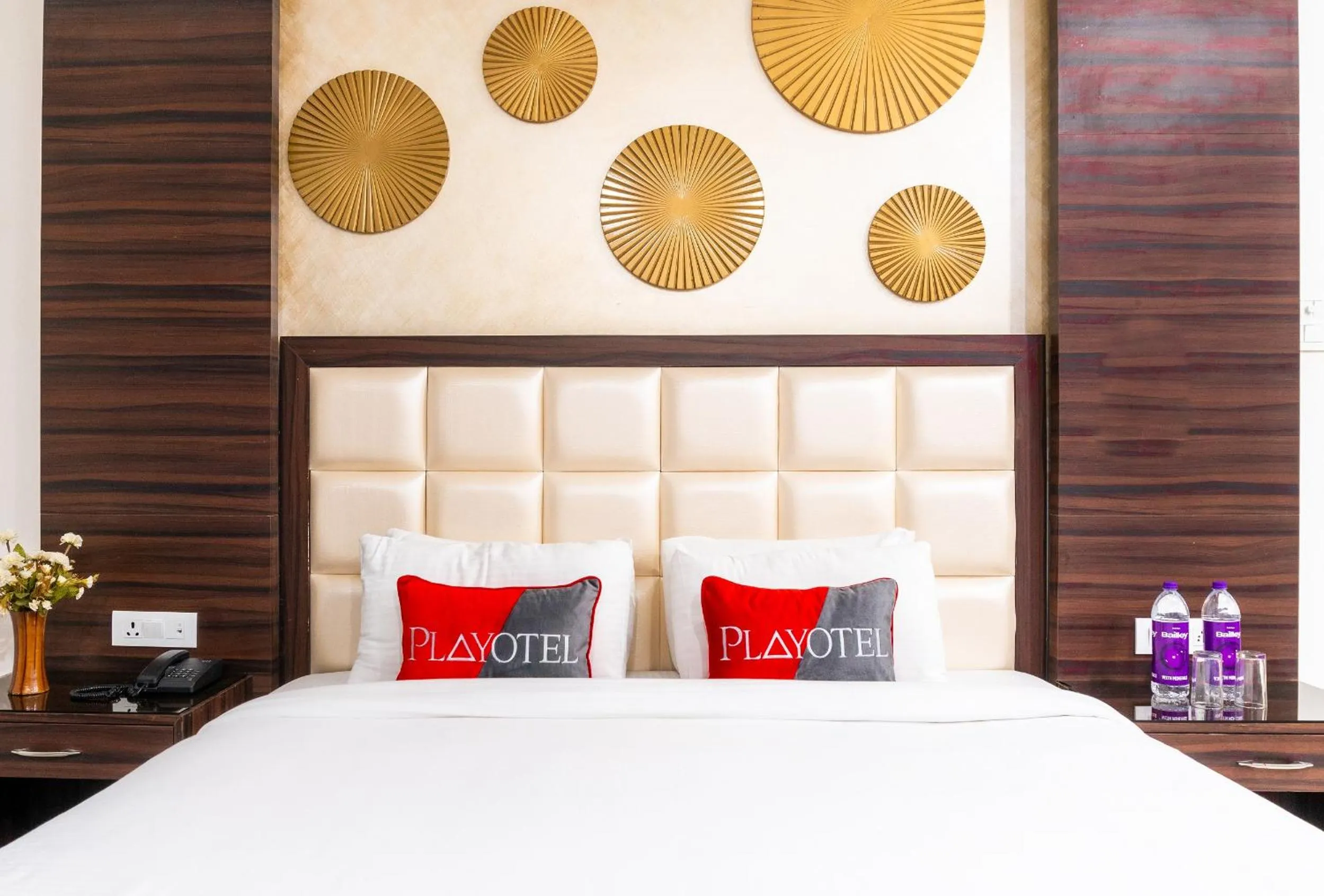 Bed in Playotel Resort Bhopal