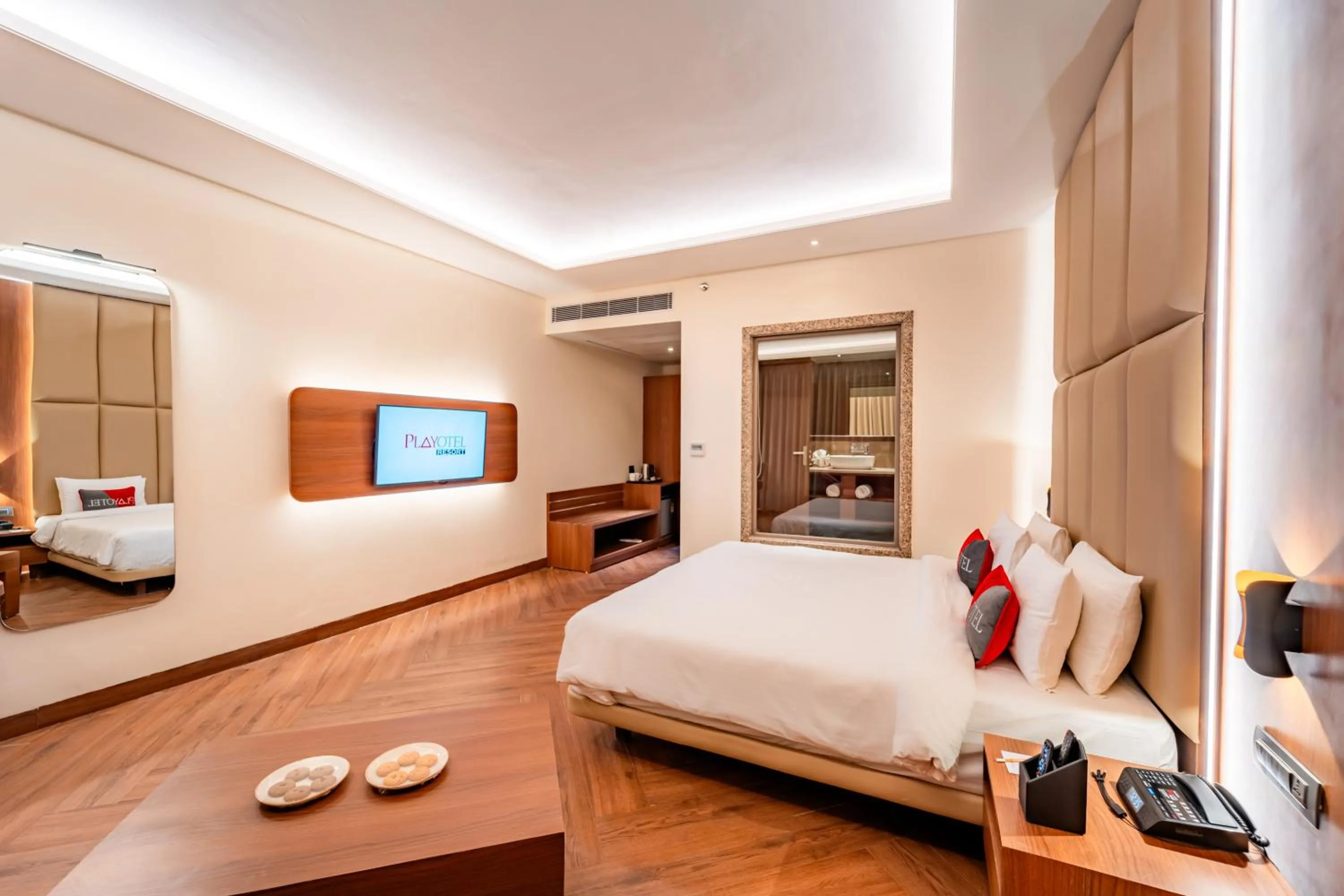 TV and multimedia, Bed in Playotel Resort Bhopal