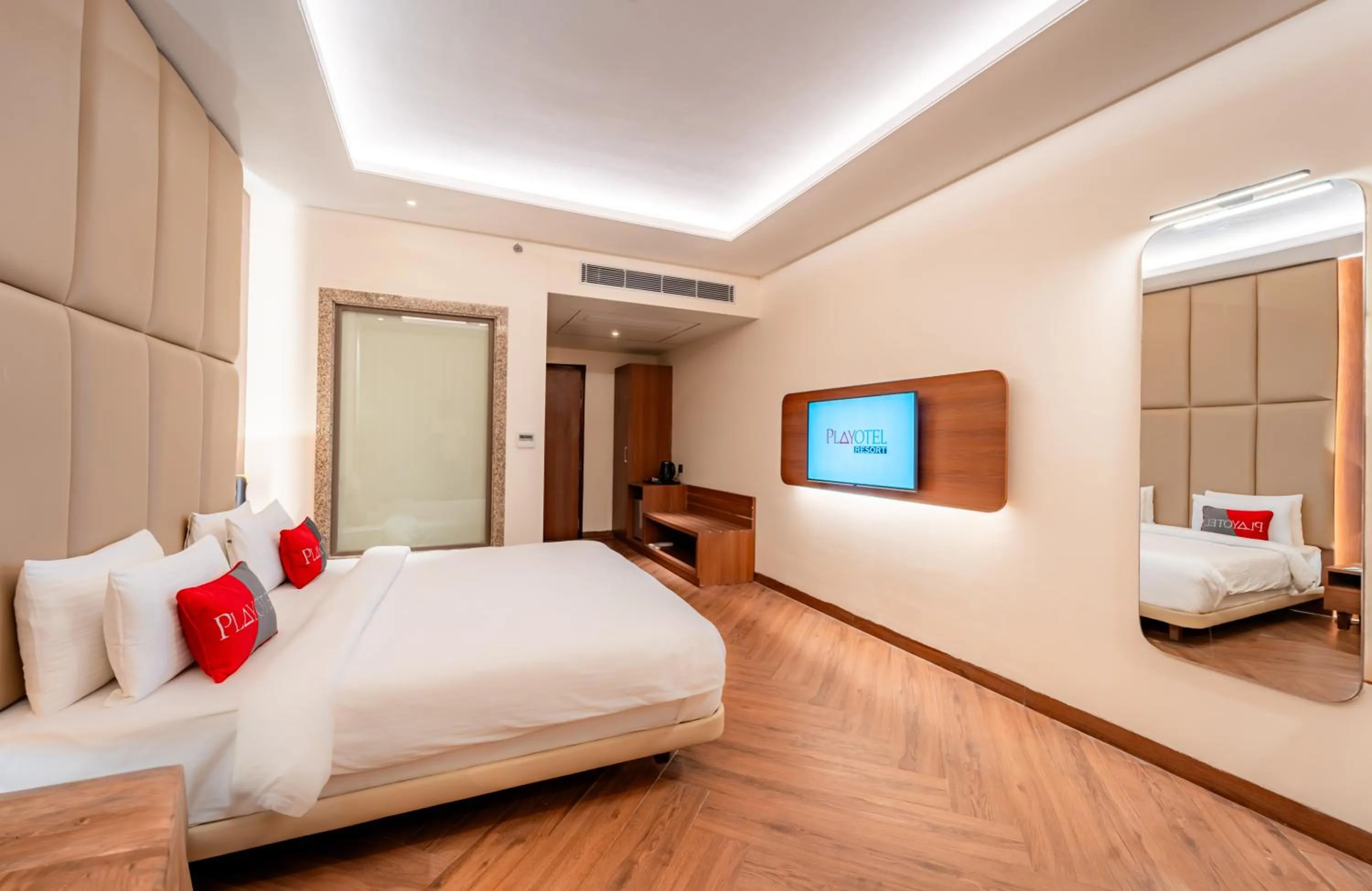 Bed in Playotel Resort Bhopal