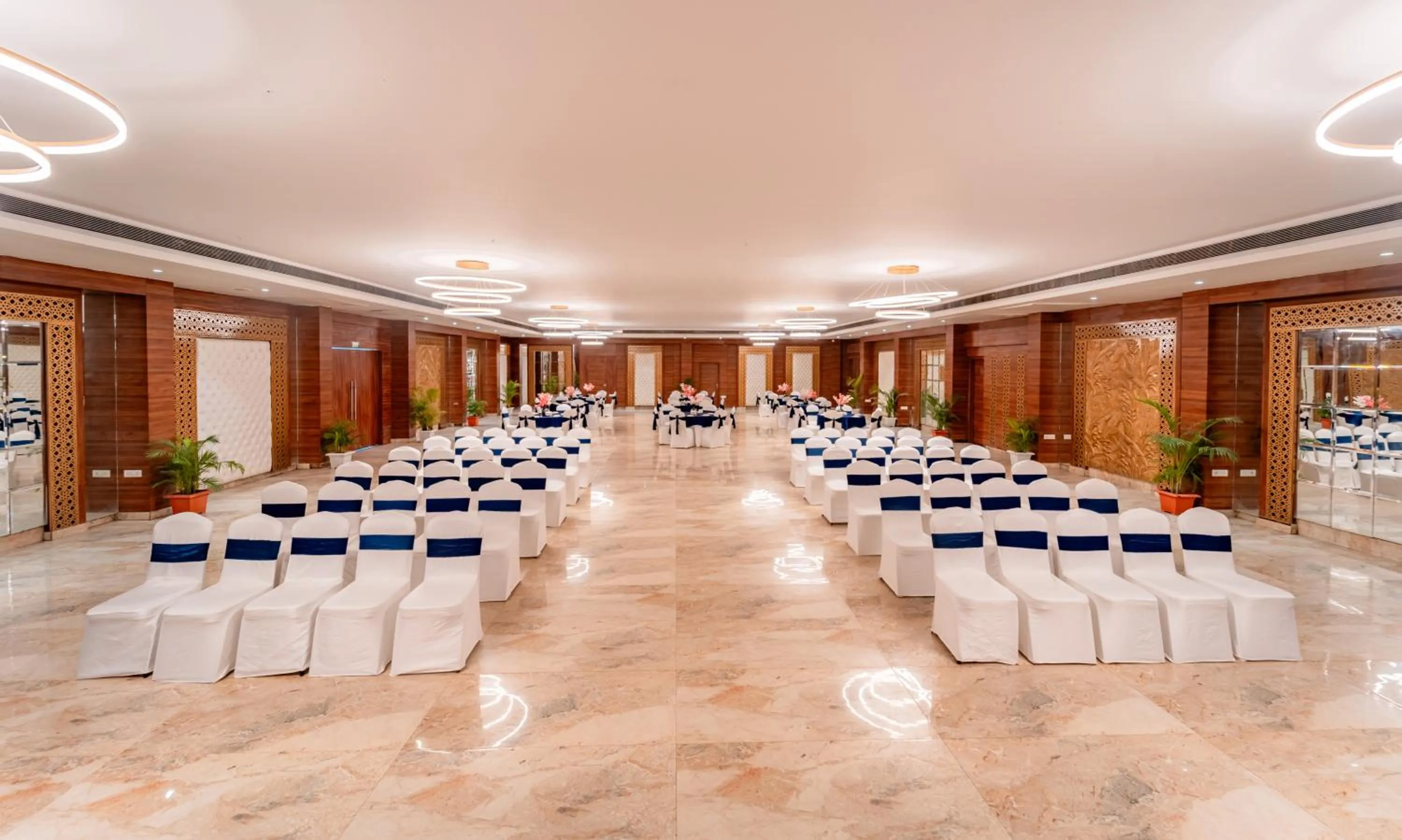Banquet/Function facilities in Playotel Resort Bhopal