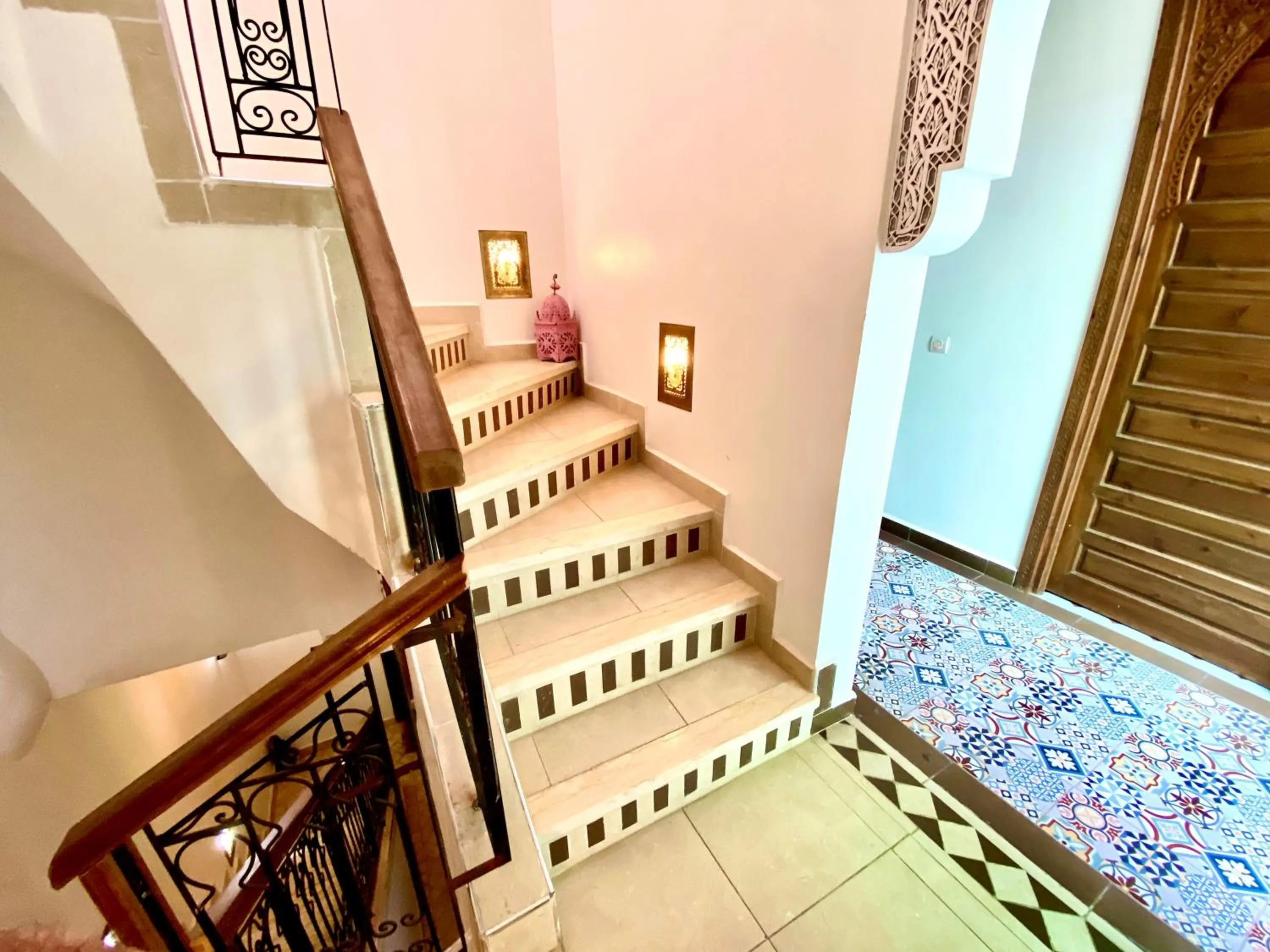 Property building in Riad Nouhal