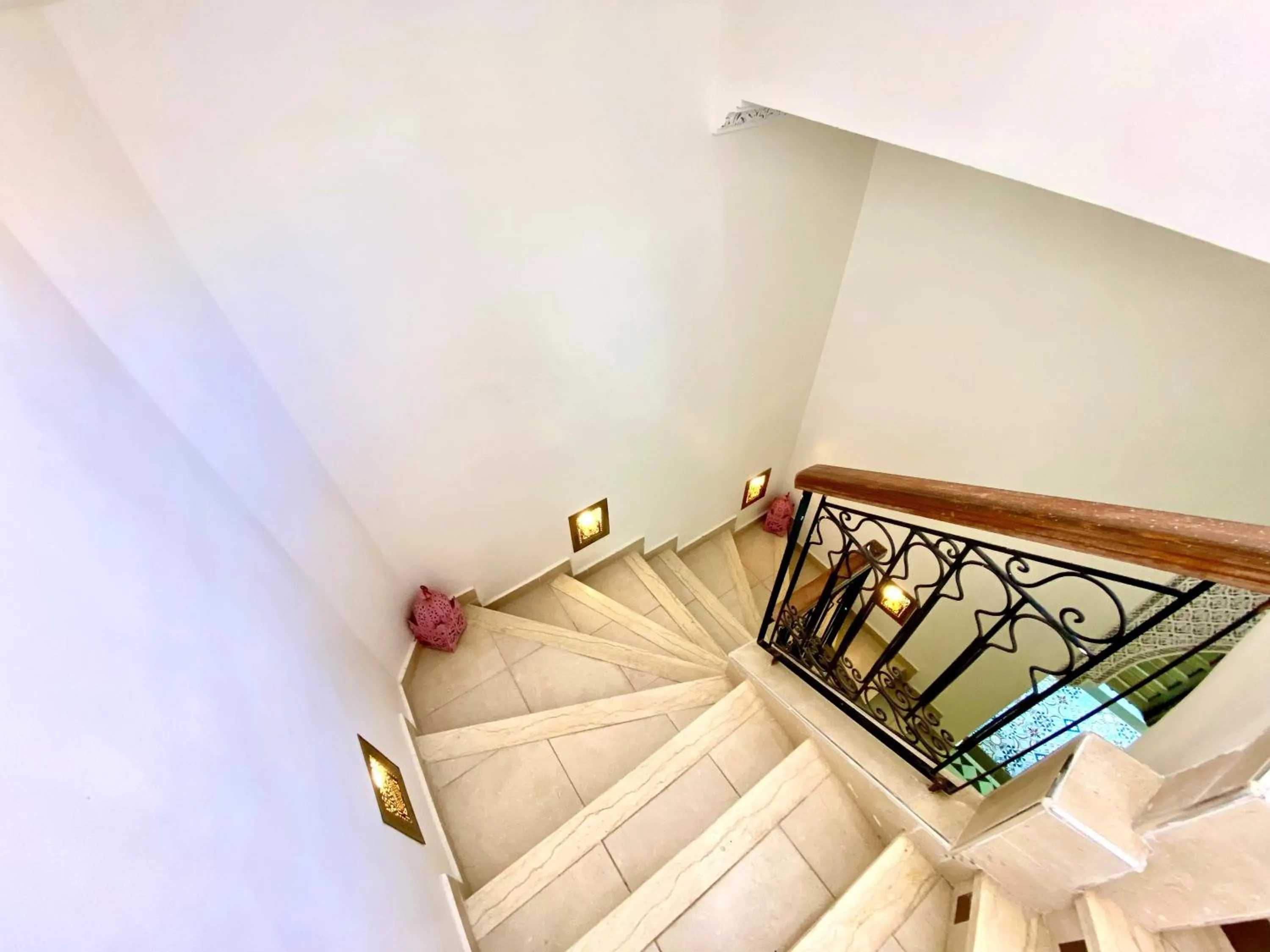 Property building in Riad Nouhal