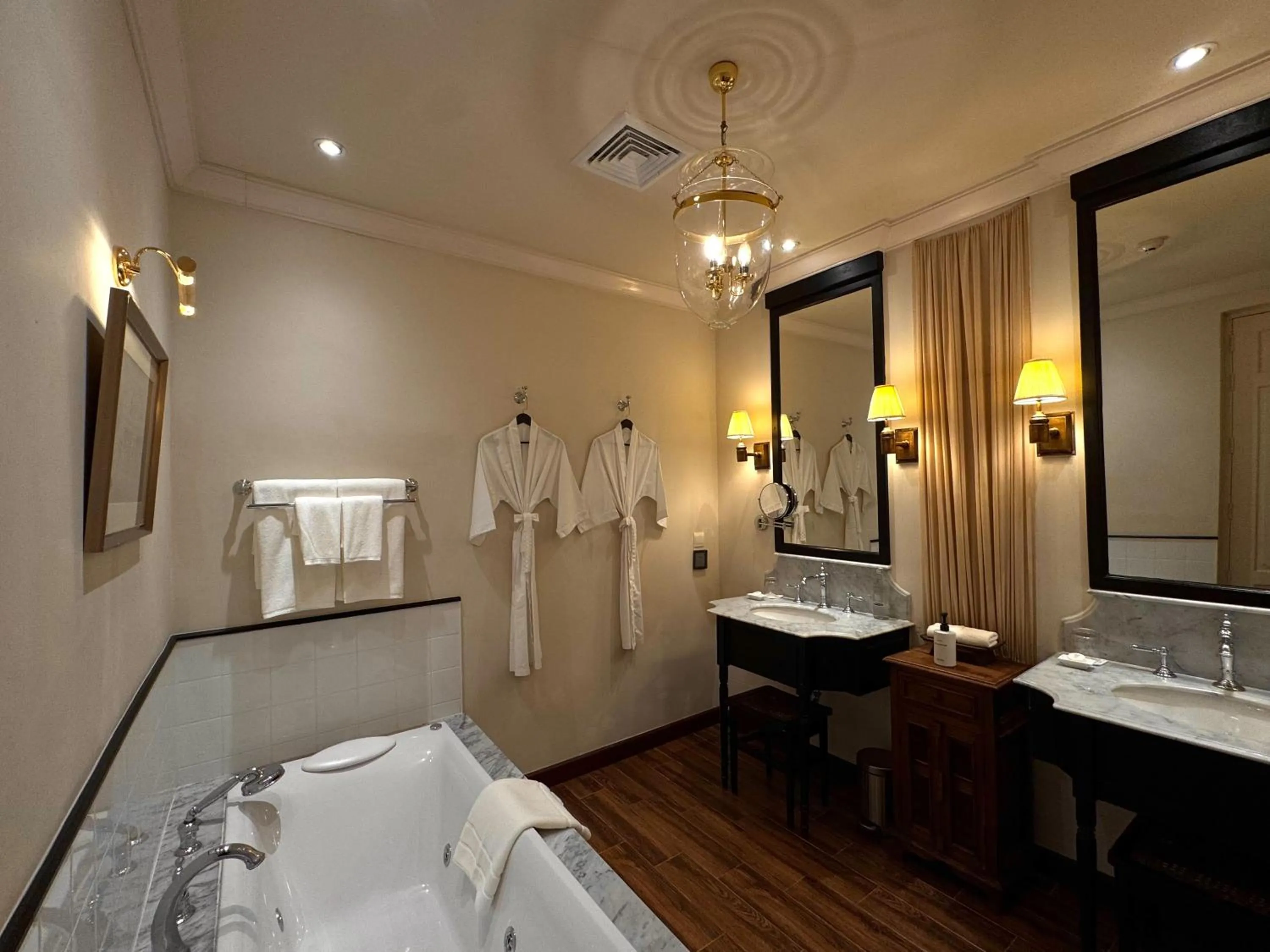 Bathroom, Bed in Sela Chiangmai