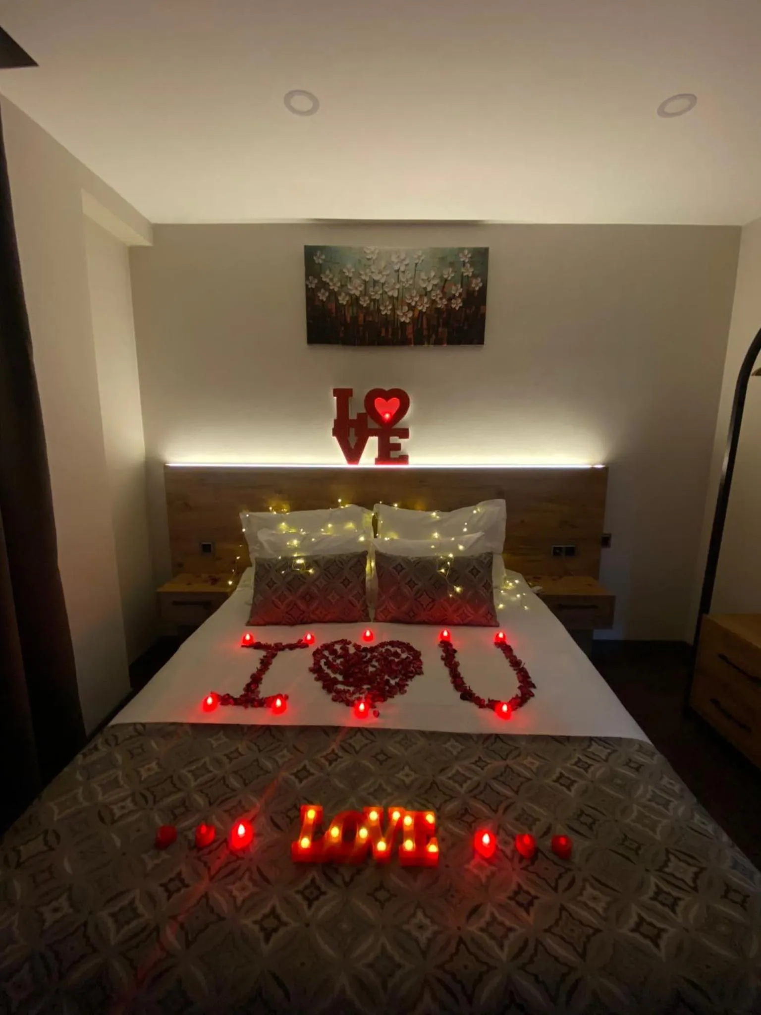 Bedroom, Bed in City Moonlight Apart Hotel