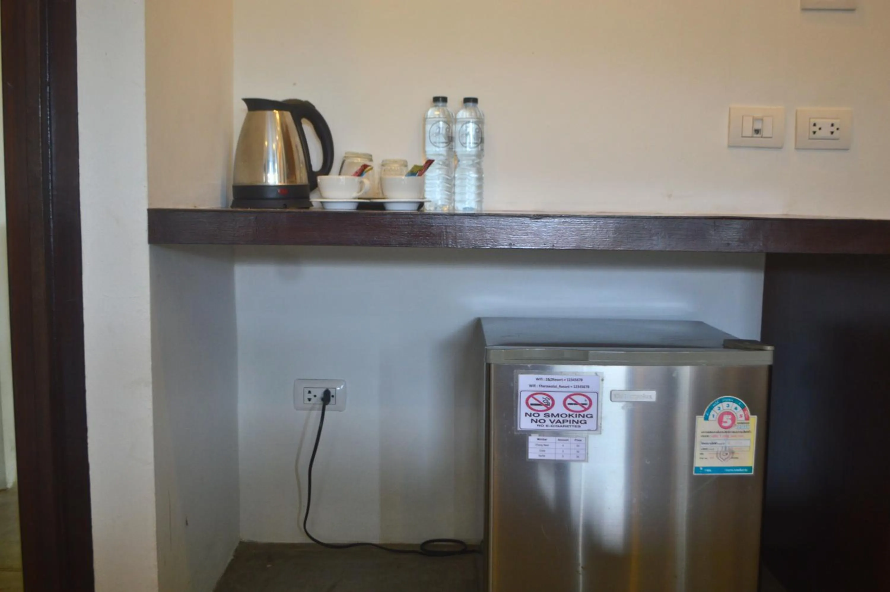 Coffee/tea facilities in Z&Z Resort