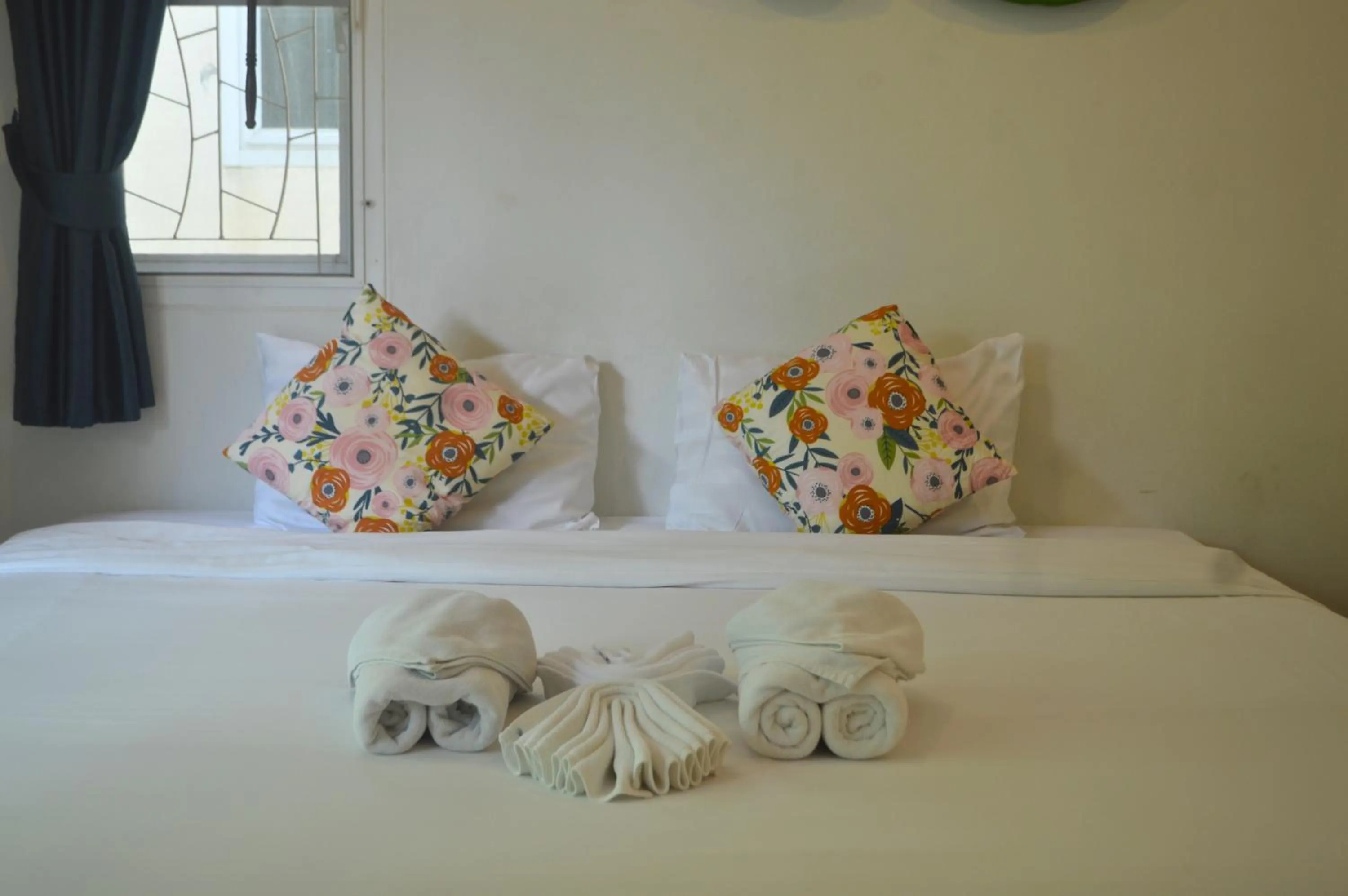 Bedroom, Bed in Z&Z Resort