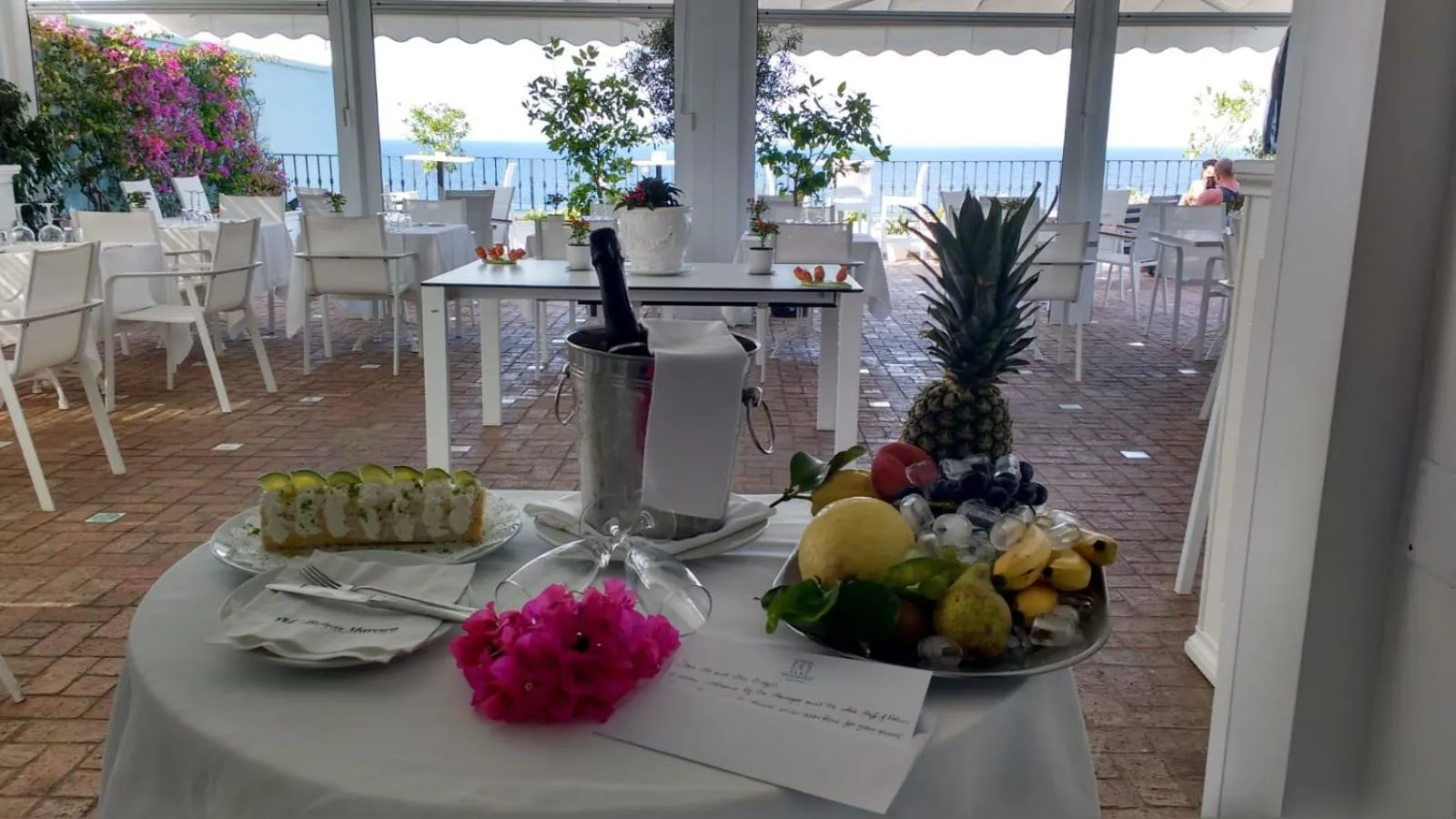 Food and drinks in Relais Maresca Luxury Small Hotel & Terrace Restaurant