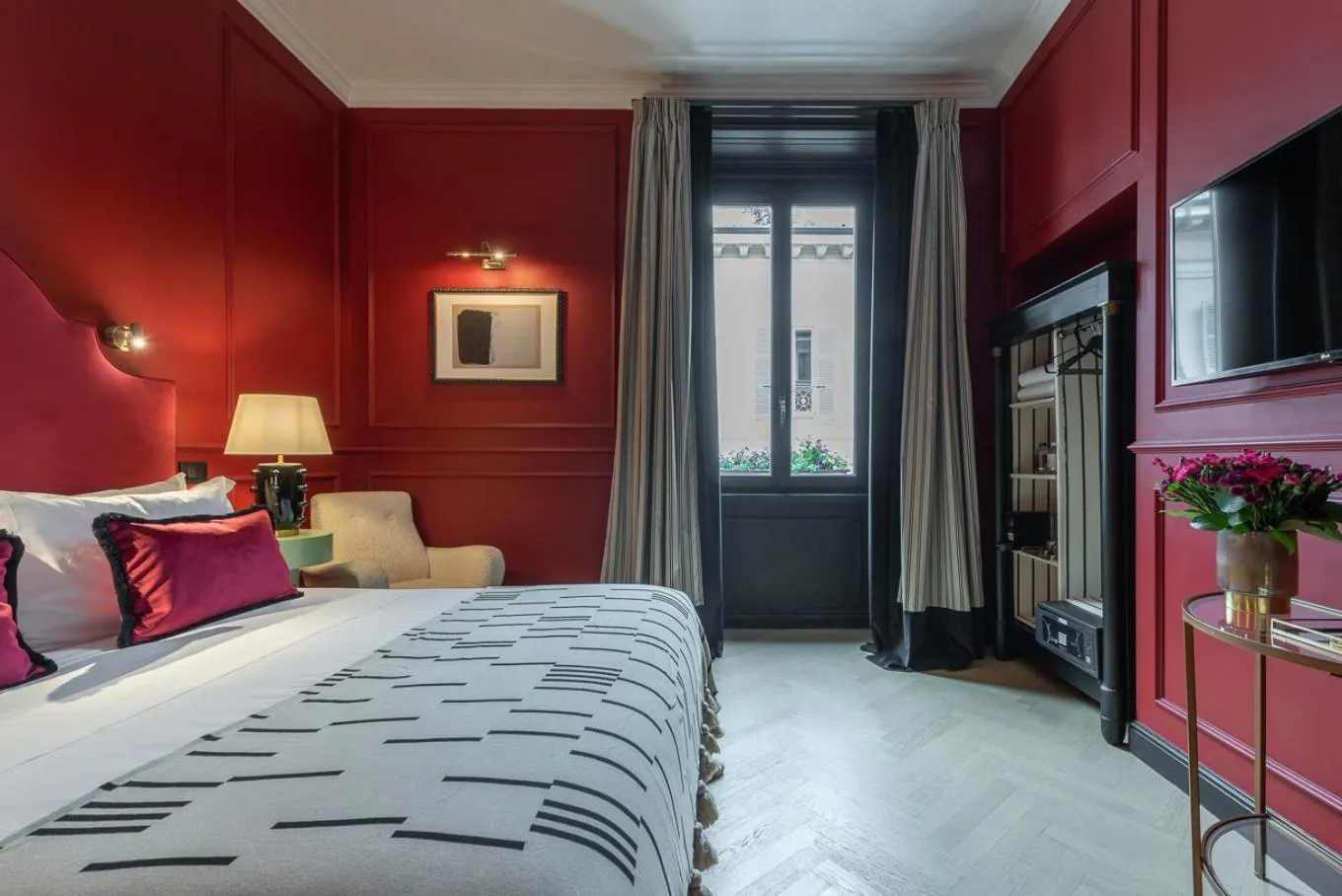 Photo of the whole room, Bed in The Couper Sant'Andrea