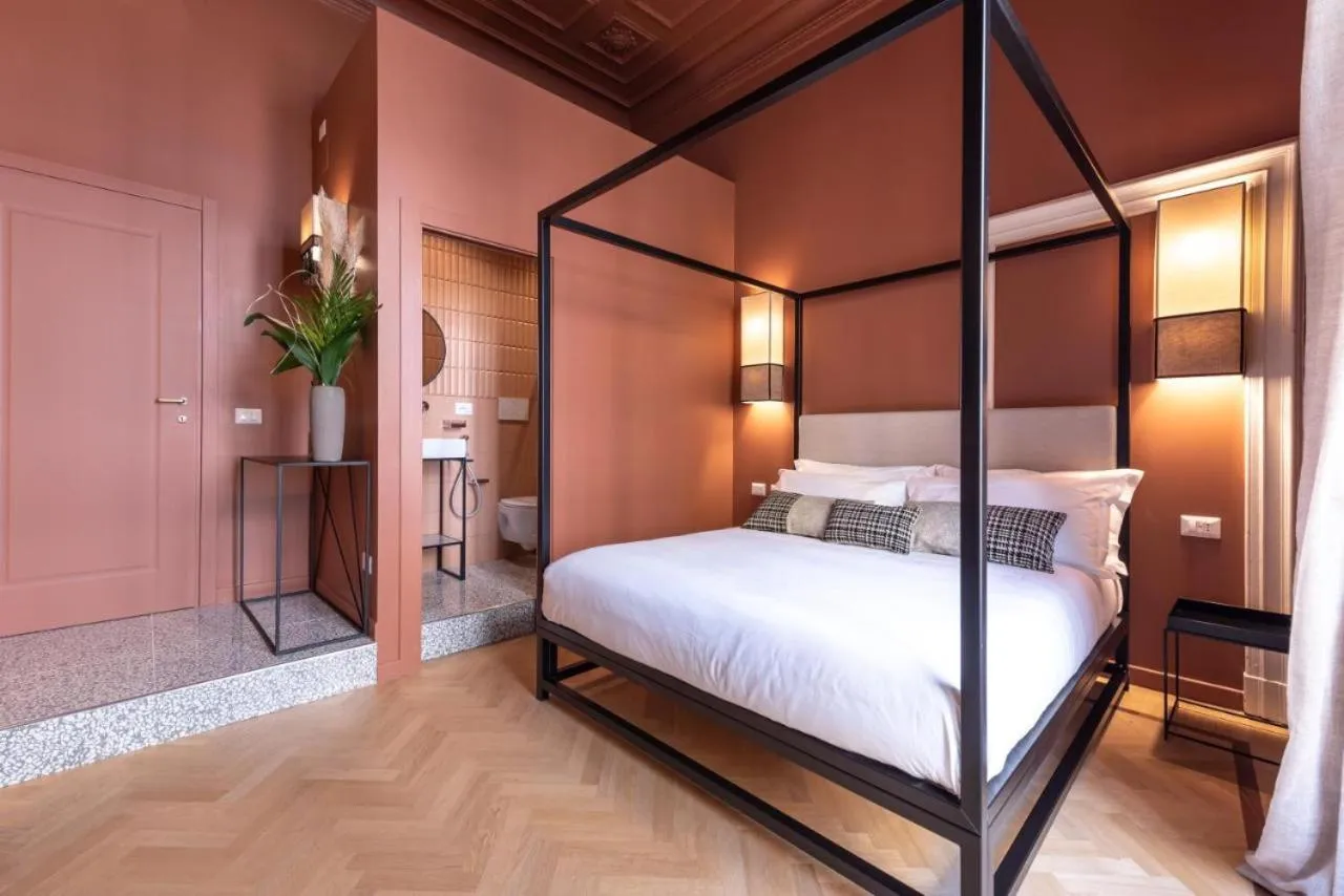 Photo of the whole room, Bed in The Couper Sant'Andrea