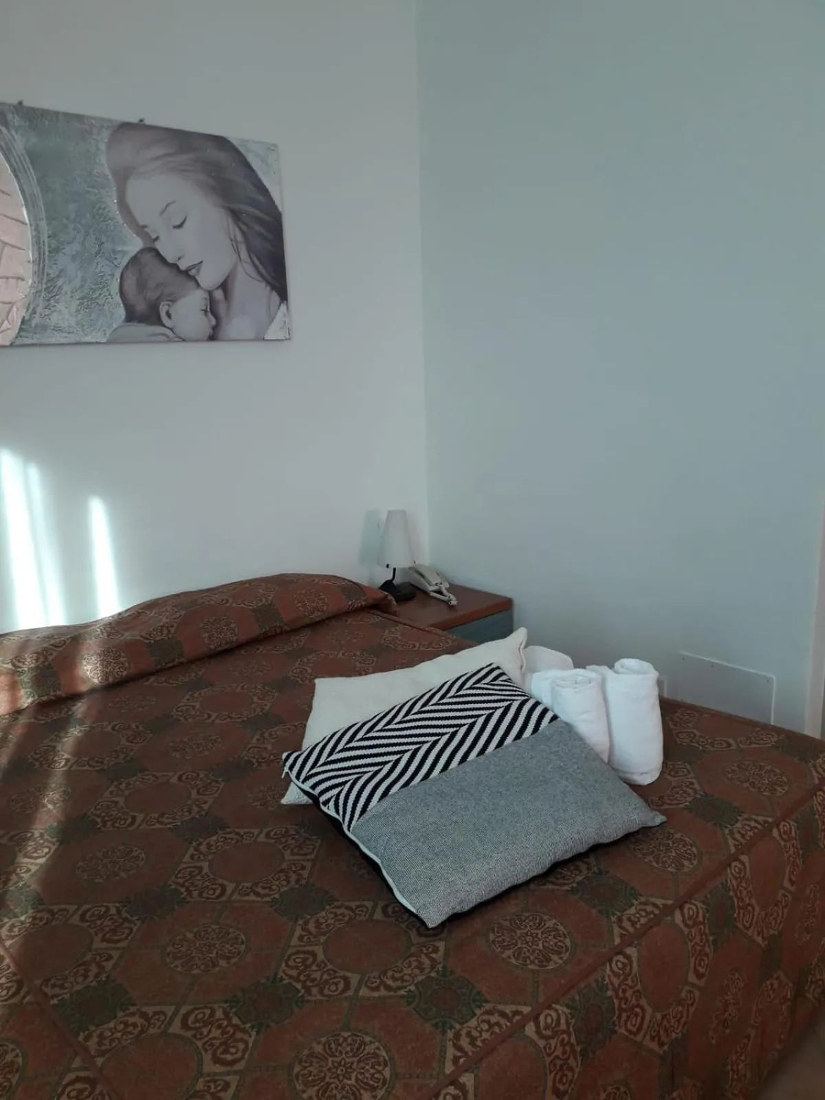 Bed in albergo del turista srl