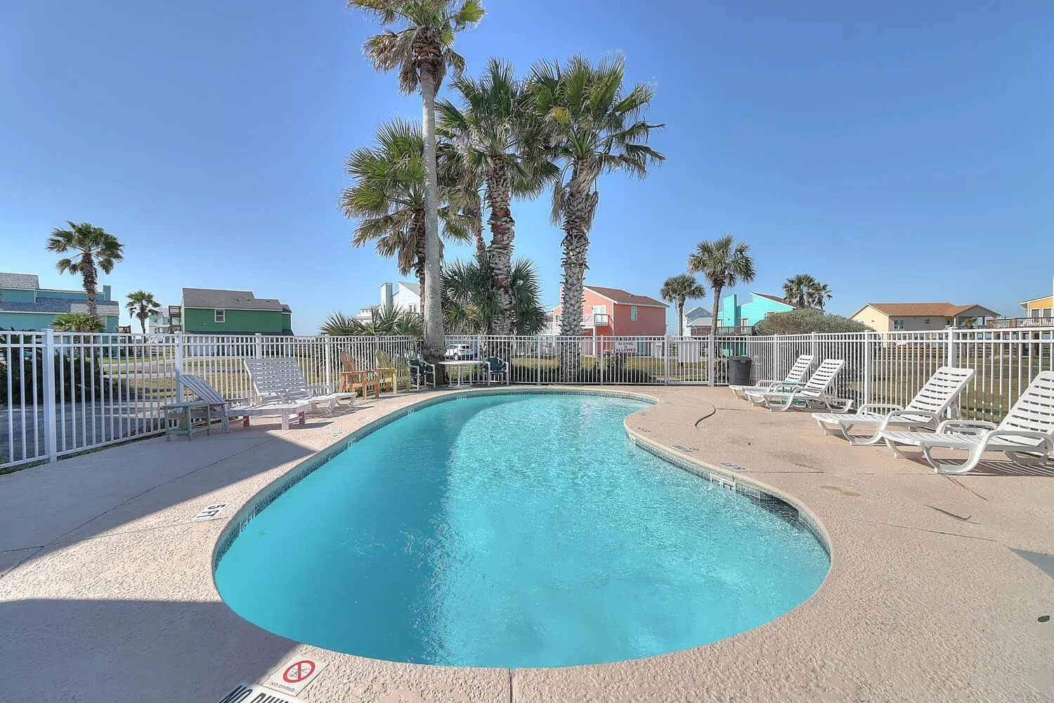 Other in It Is Fine LCV26 Pet Friendly