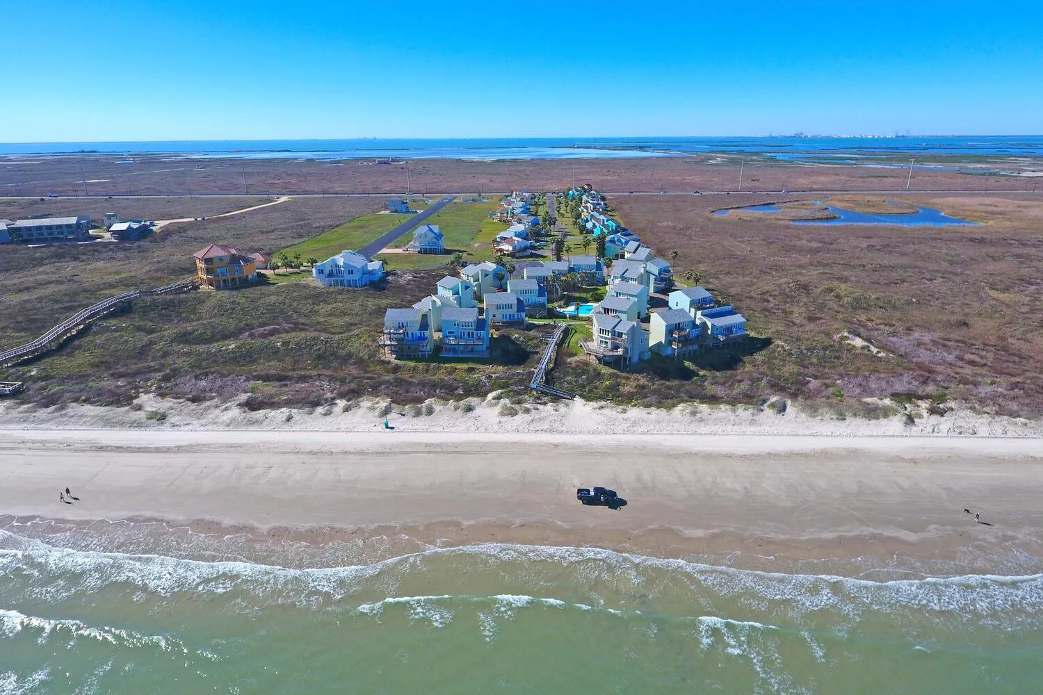 Other in It Is Fine LCV26 Pet Friendly