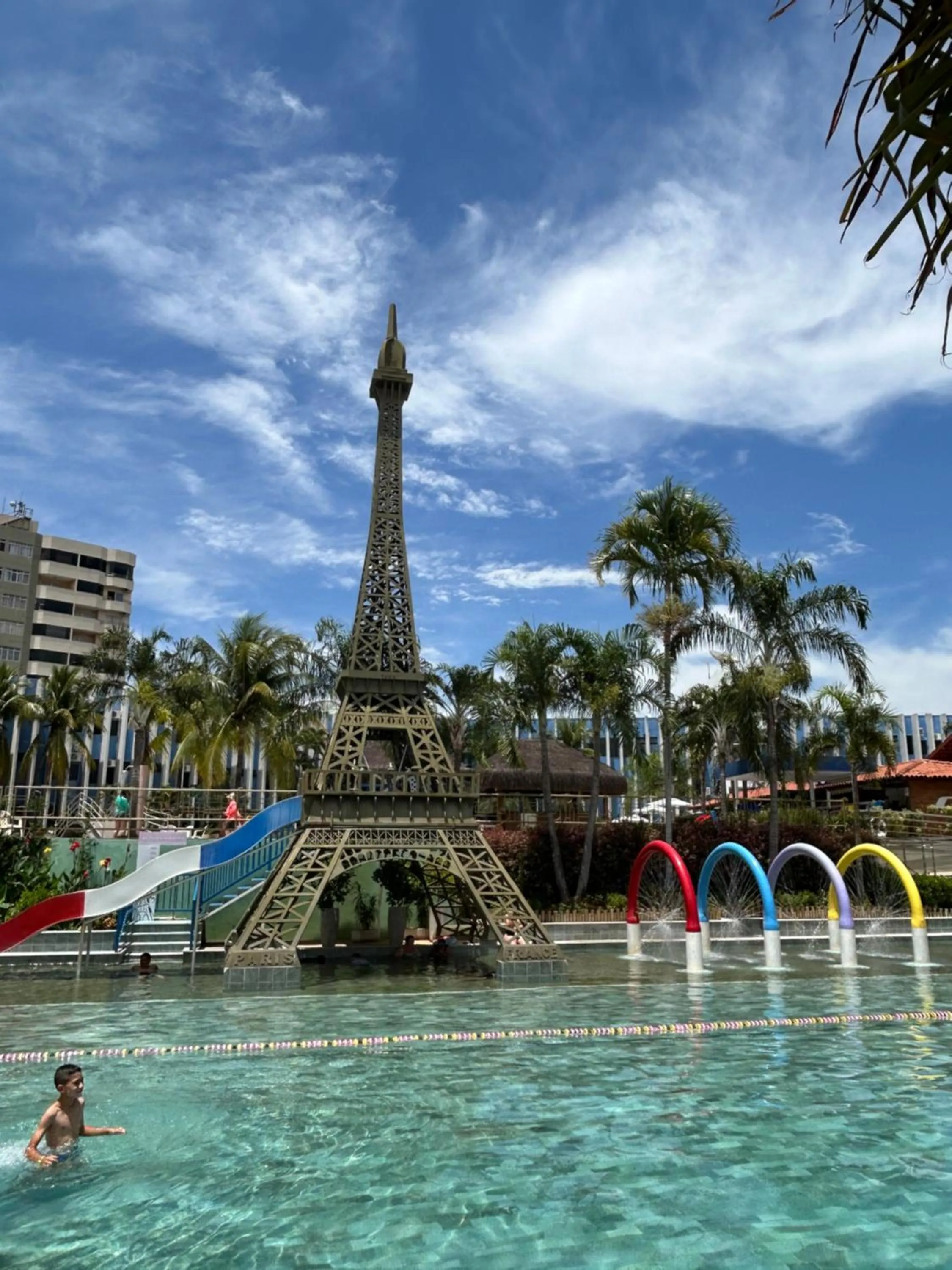 Aqua park in Araras Apart Service I