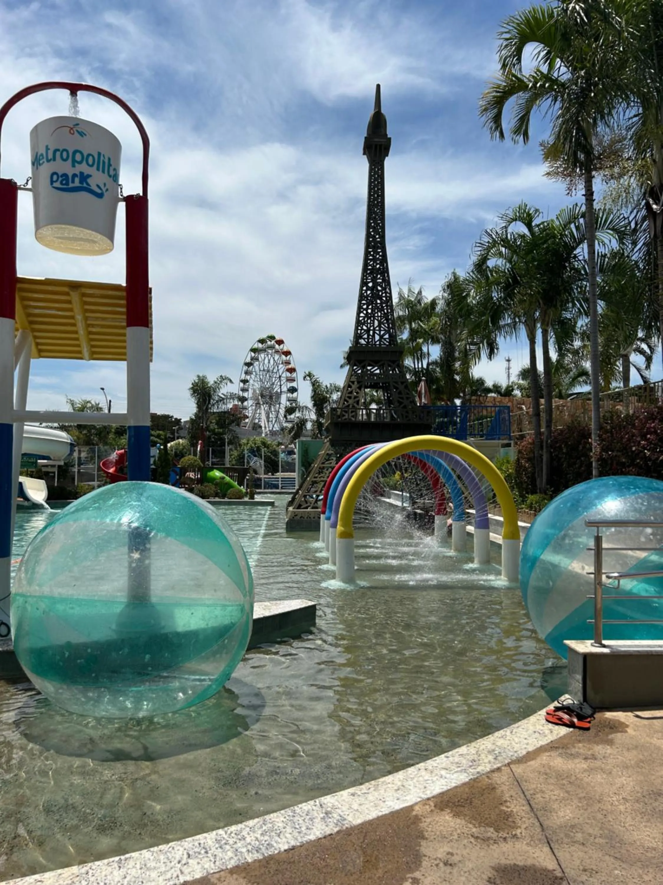 Children play ground in Araras Apart Service I