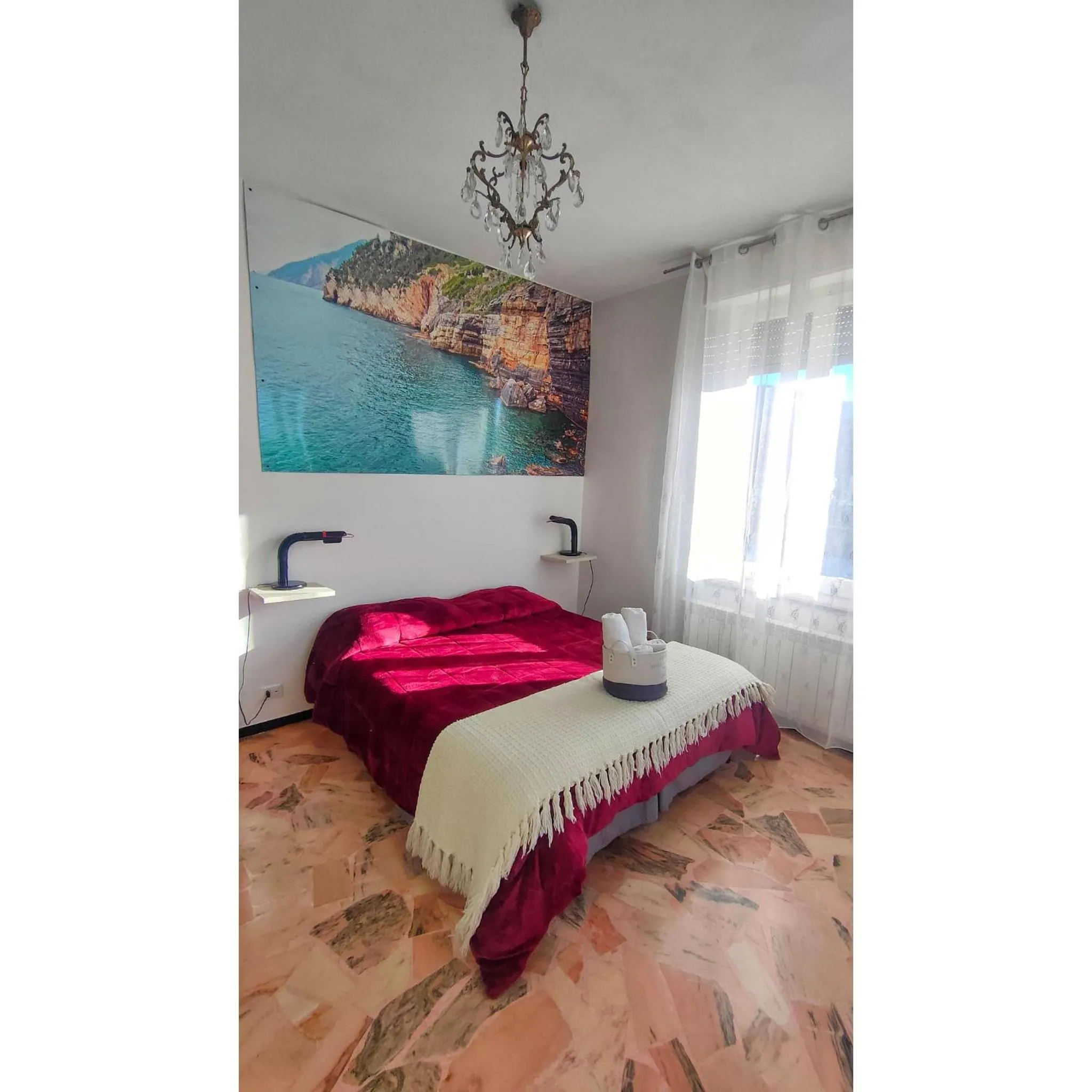 Bedroom, Bed in B&B Petit déjeuner