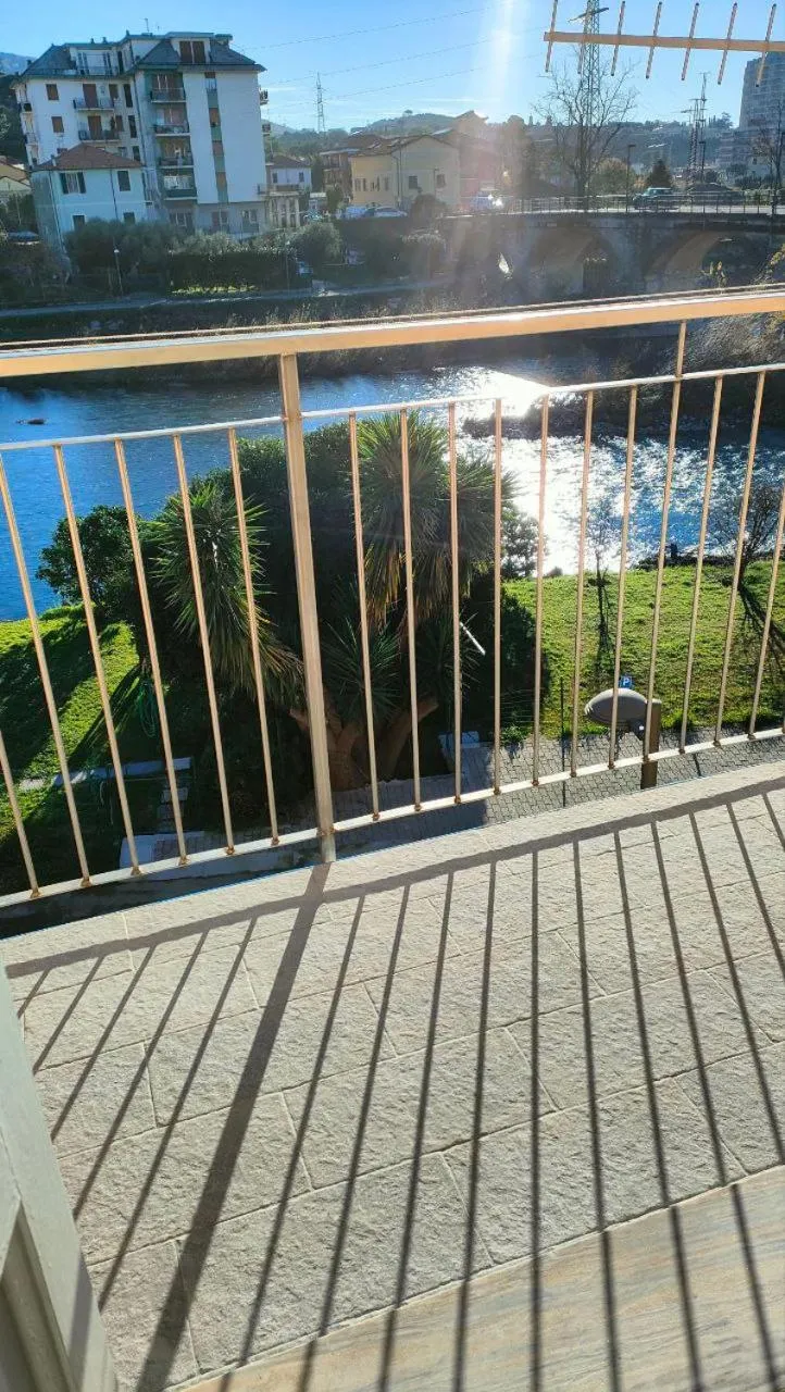 Balcony/Terrace in B&B Petit déjeuner