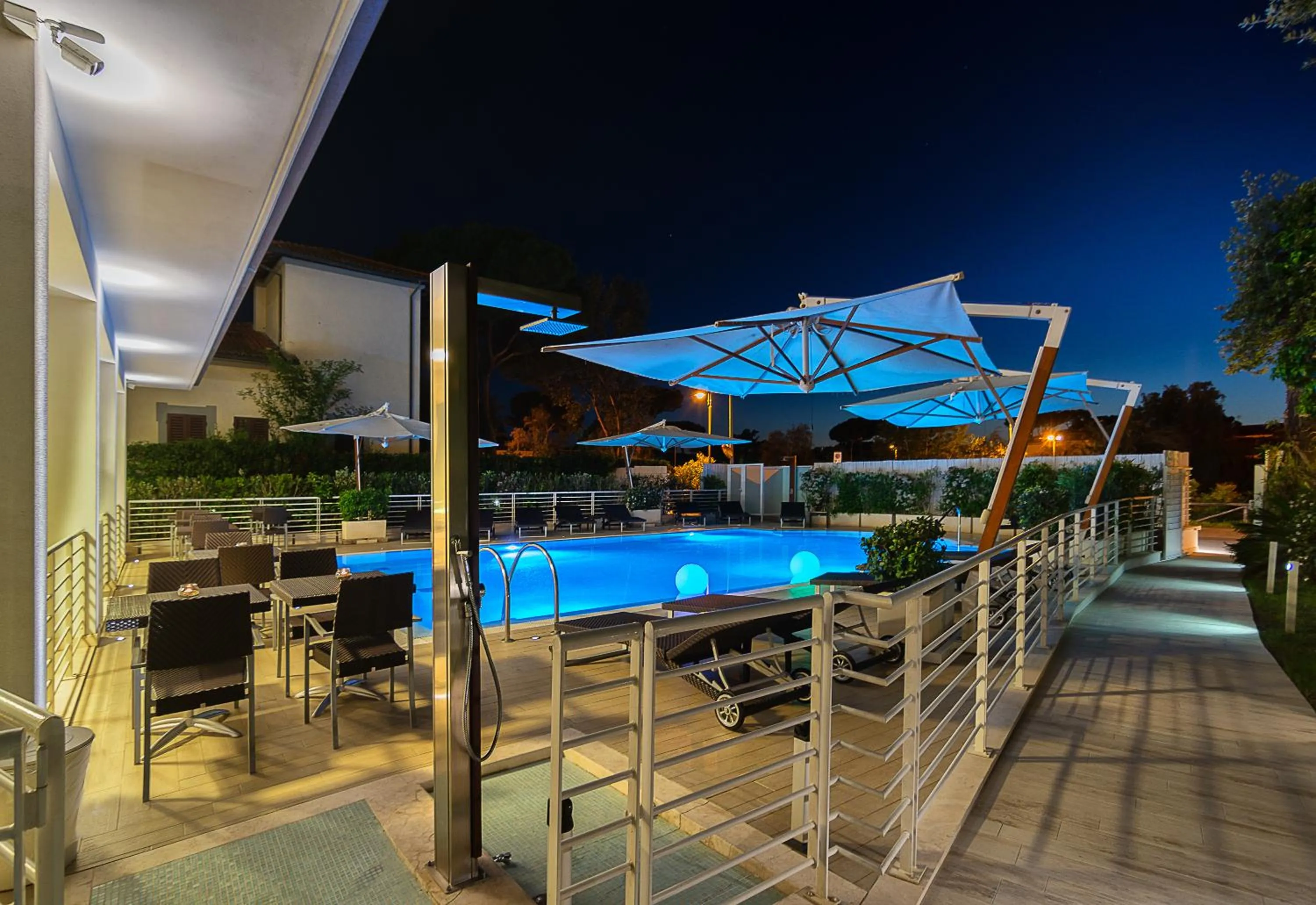 Pool view in Hotel Central Park