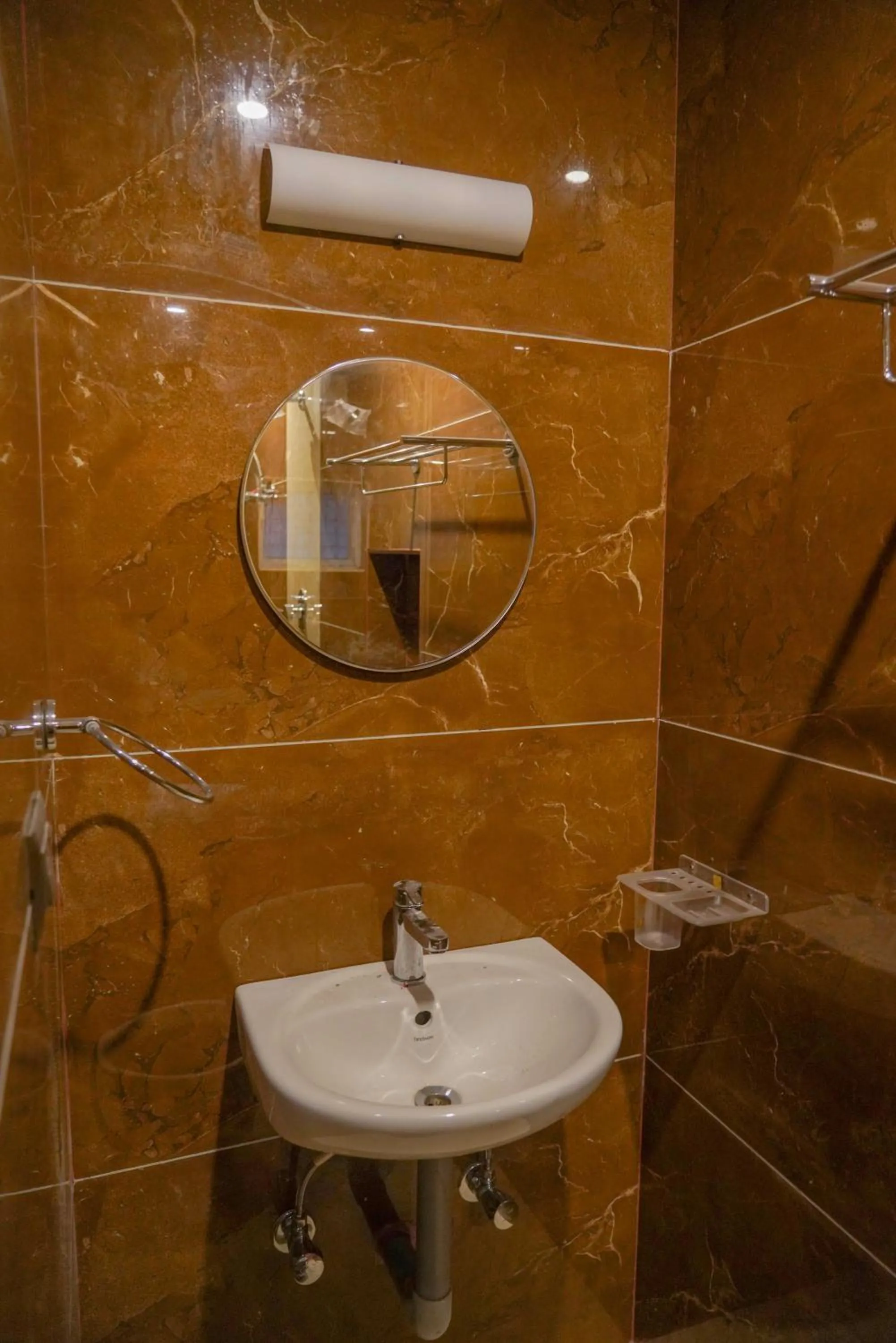 Bathroom in Bhavan Resorts