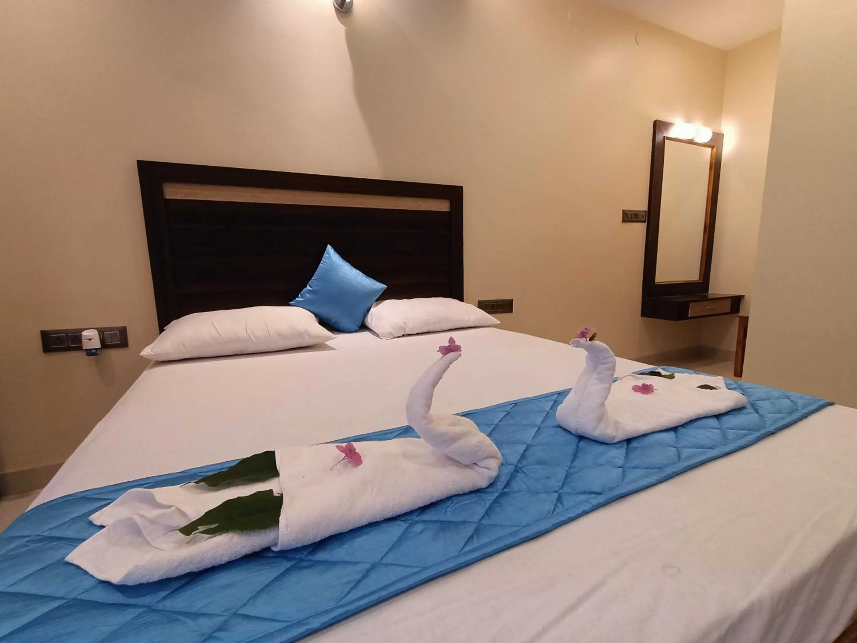 Bedroom, Bed in Bhavan Resorts