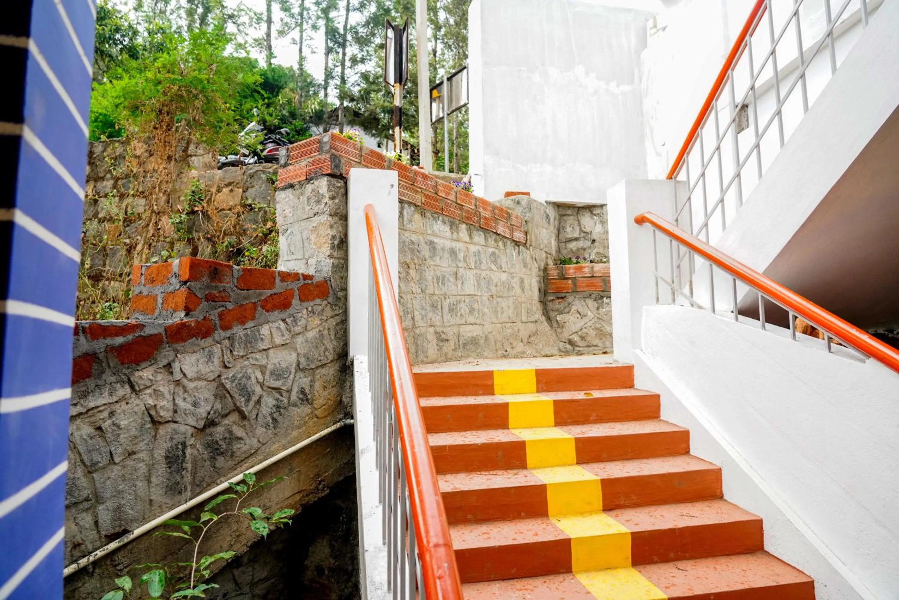 Facade/entrance in Bhavan Resorts