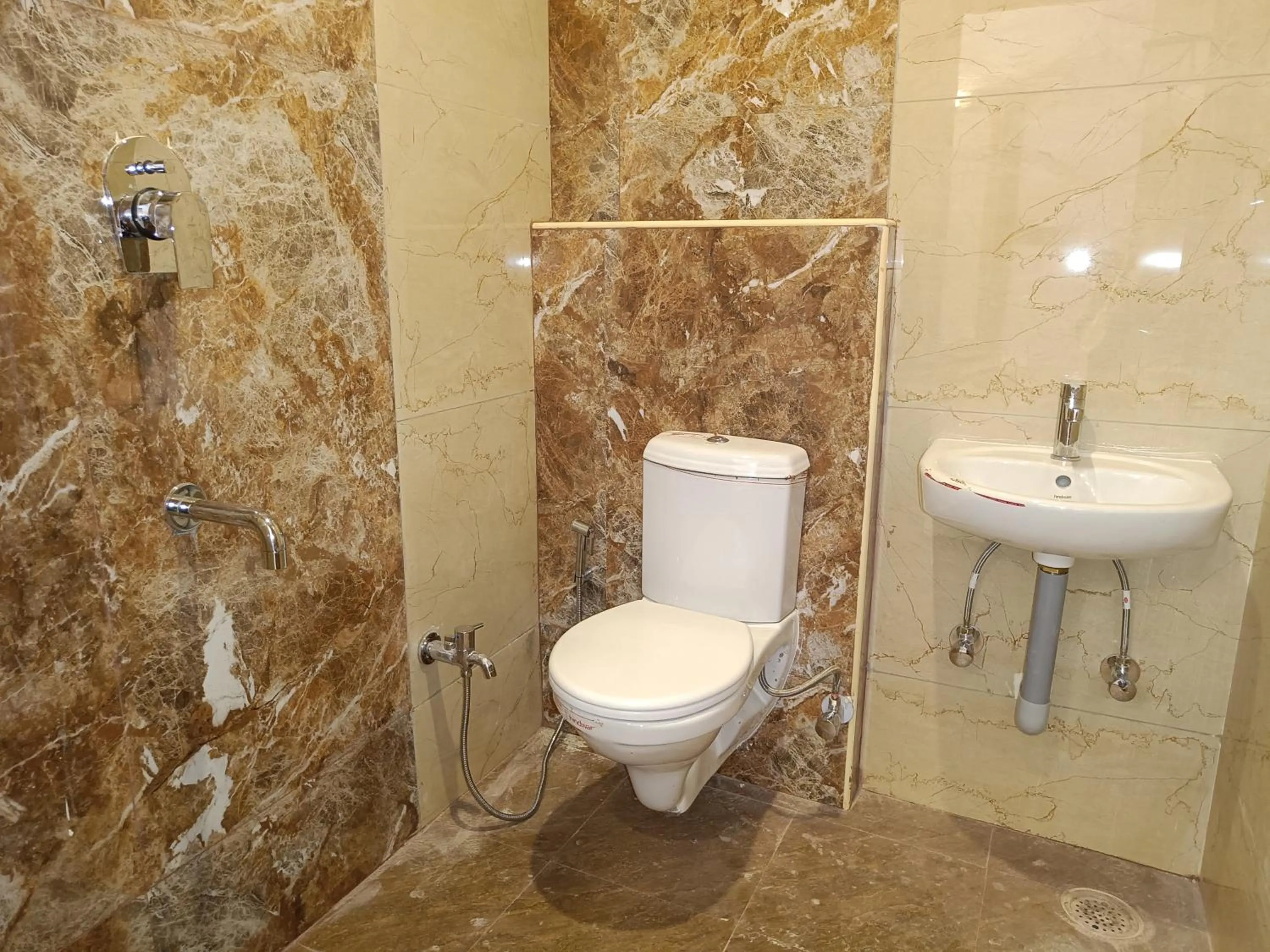 Toilet in Bhavan Resorts