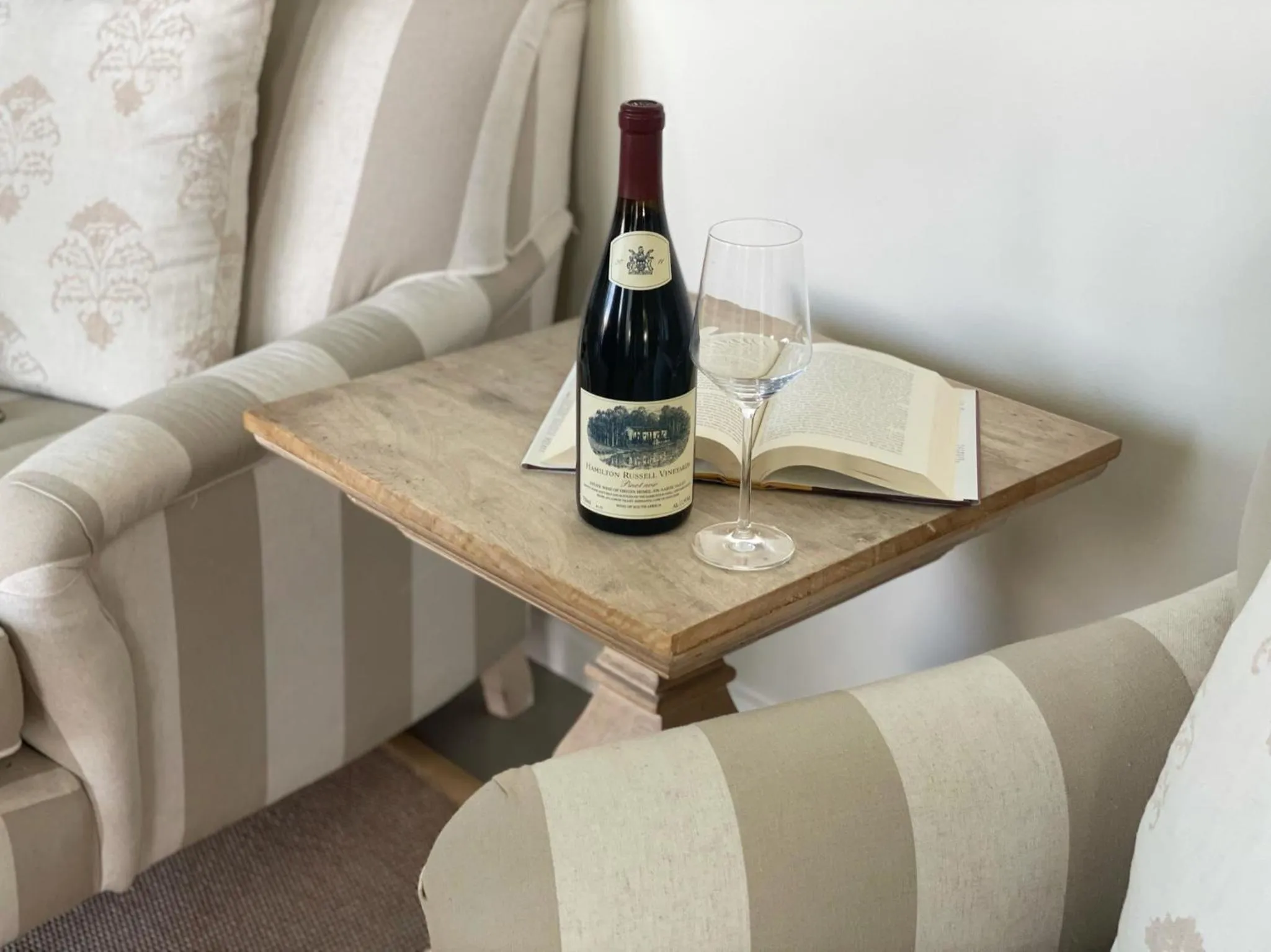 Lobby or reception in Sea Five Boutique Hotel