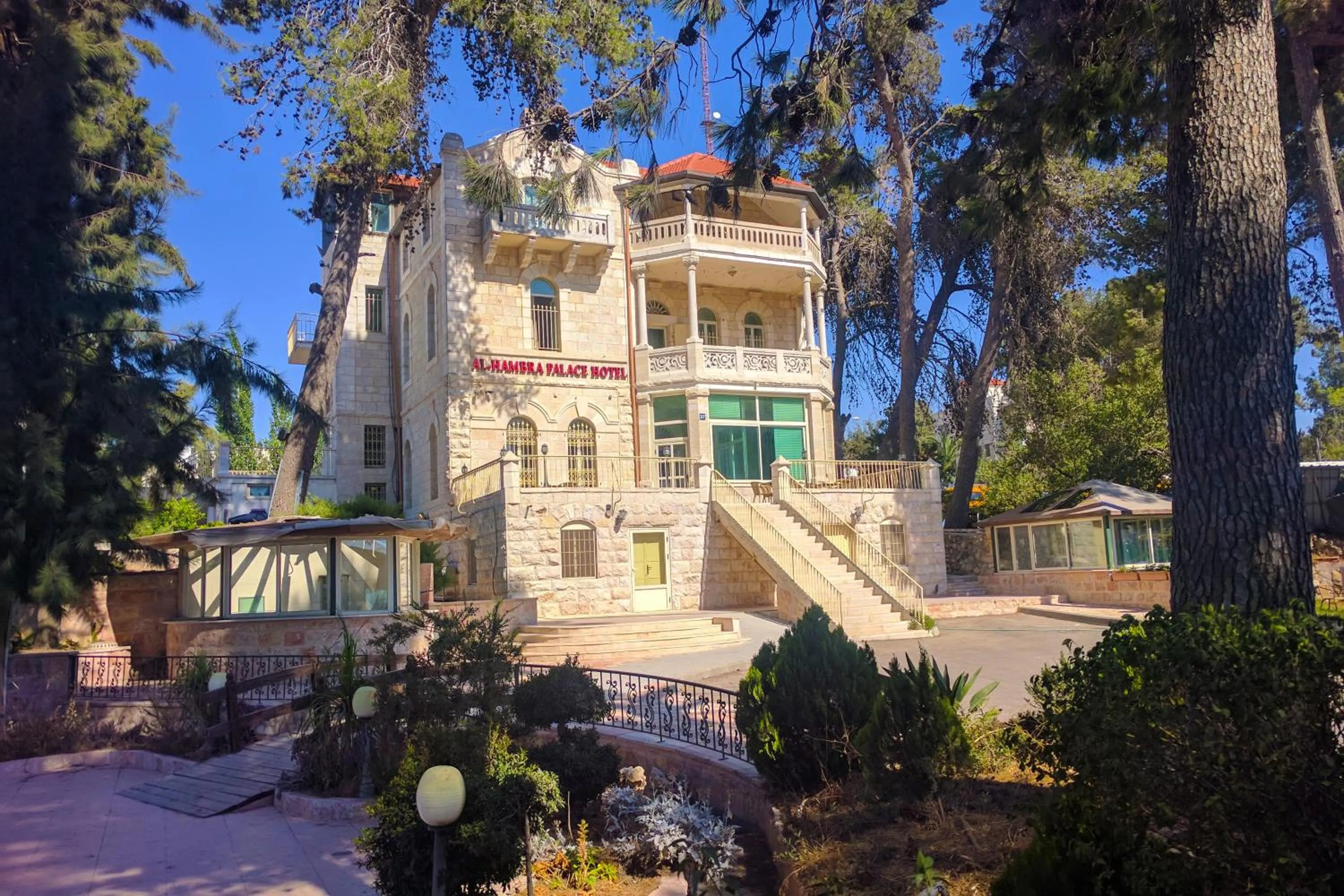 Property building in Alhambra Palace Hotel Suites - Ramallah