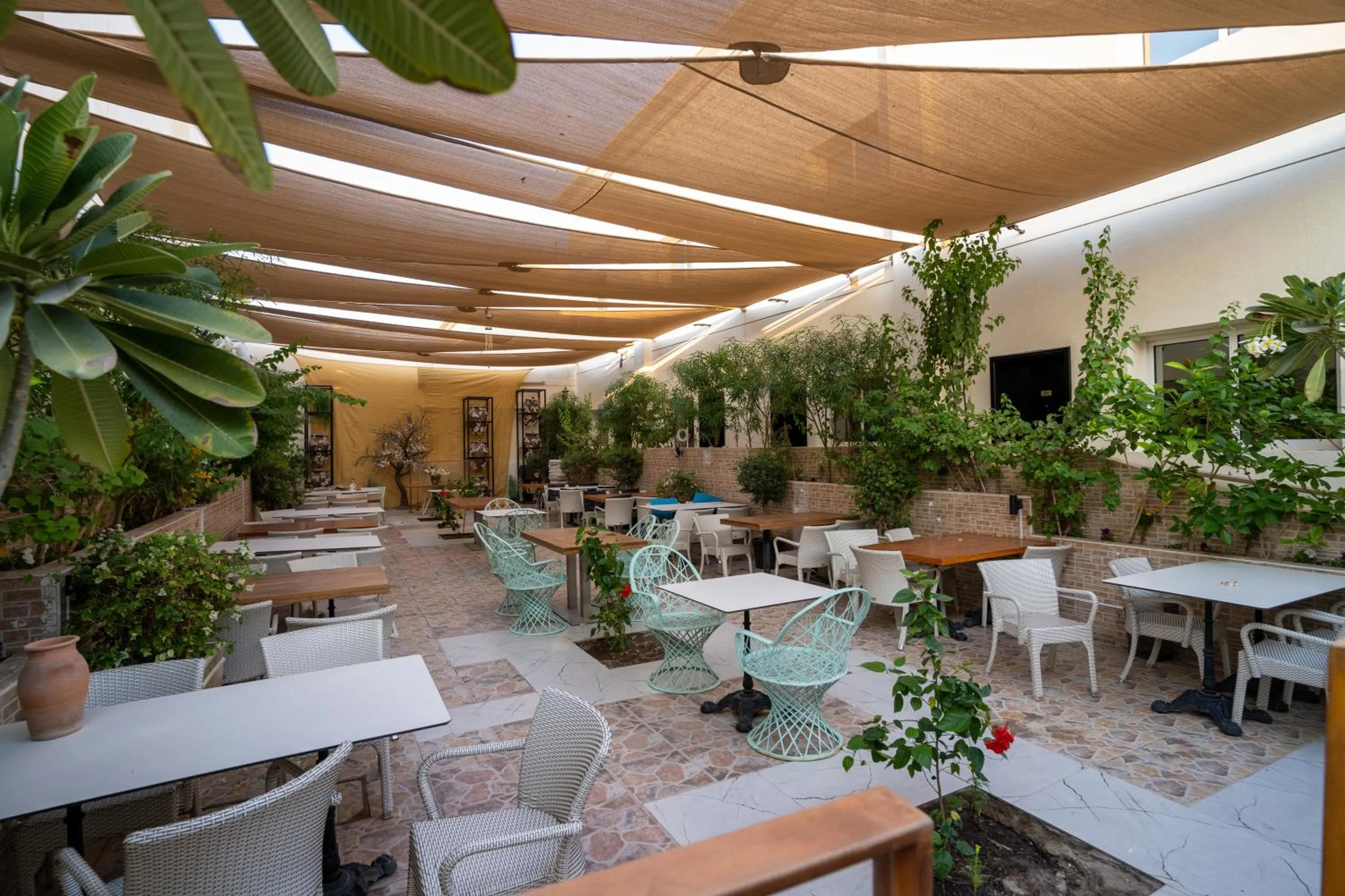 Royal Prestige Hotel