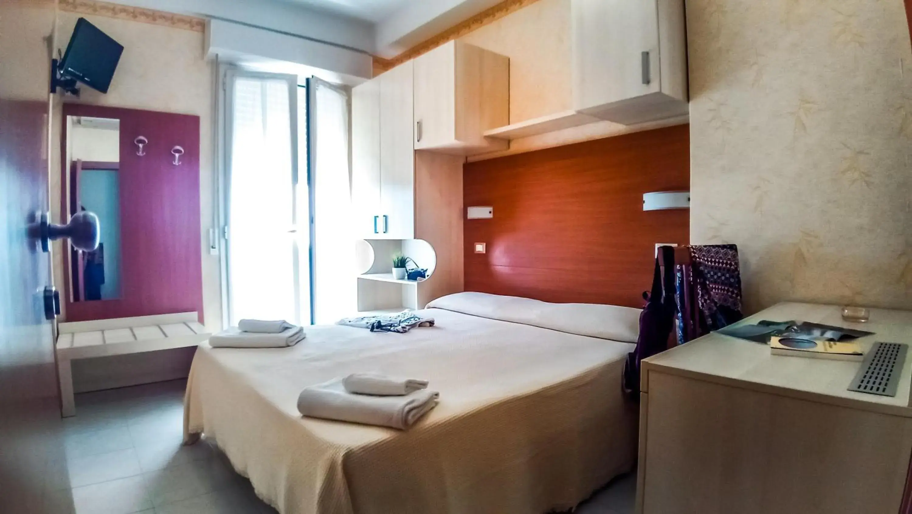 Double or Twin Room with Balcony in Hotel Condor Double or Twin Room with Balcony in Hotel Condor