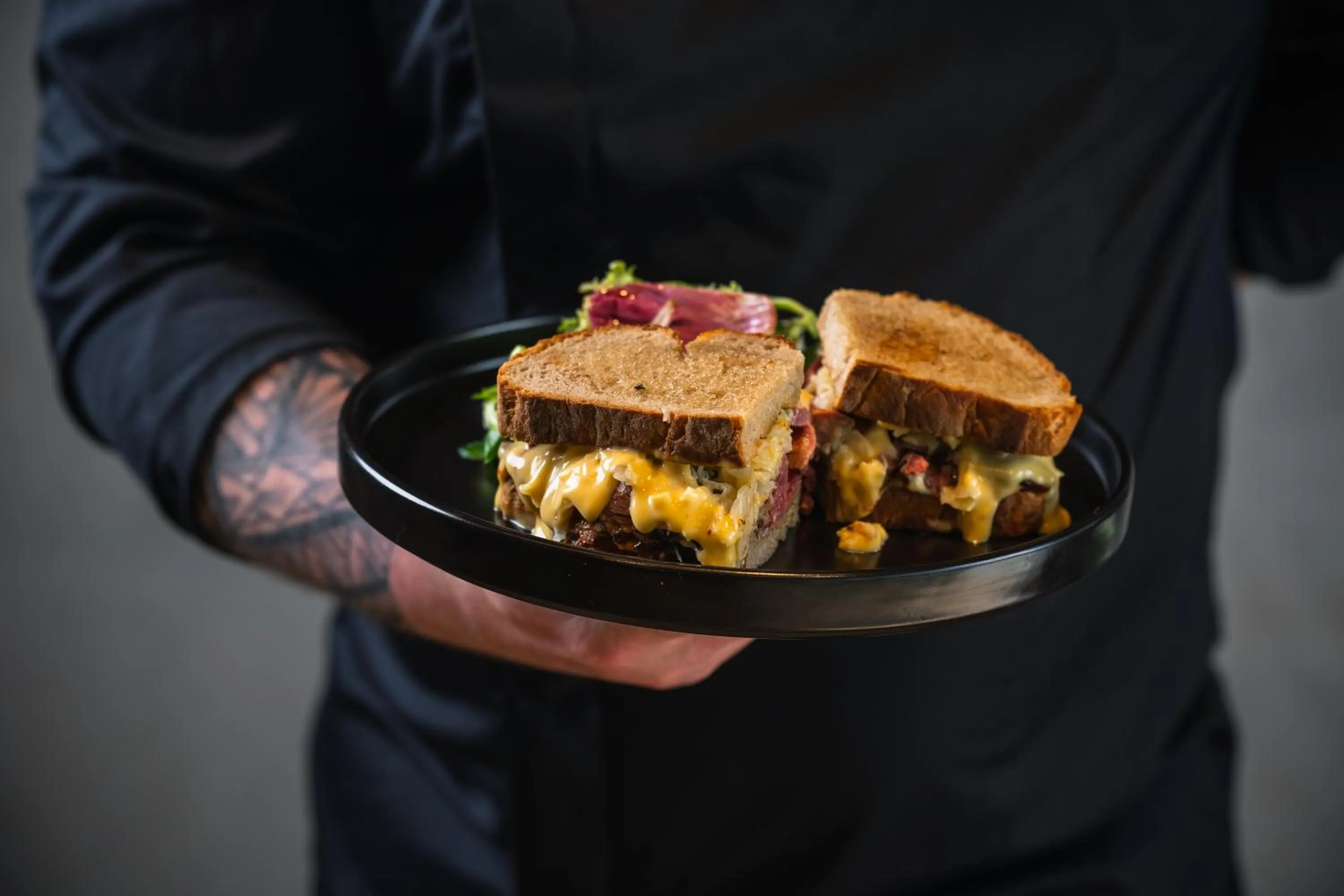 Restaurant/places to eat in ABA Apartments