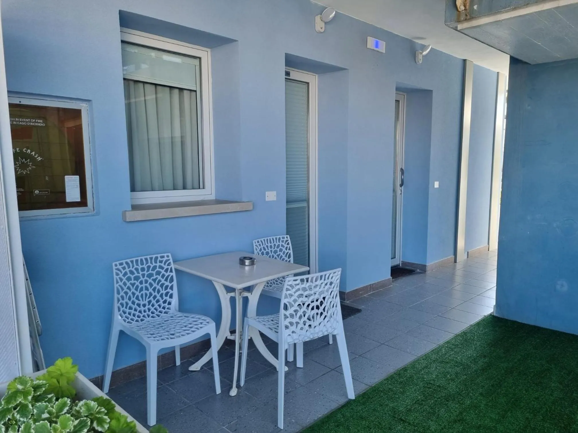 Facade/entrance in Aparthotel Holiday