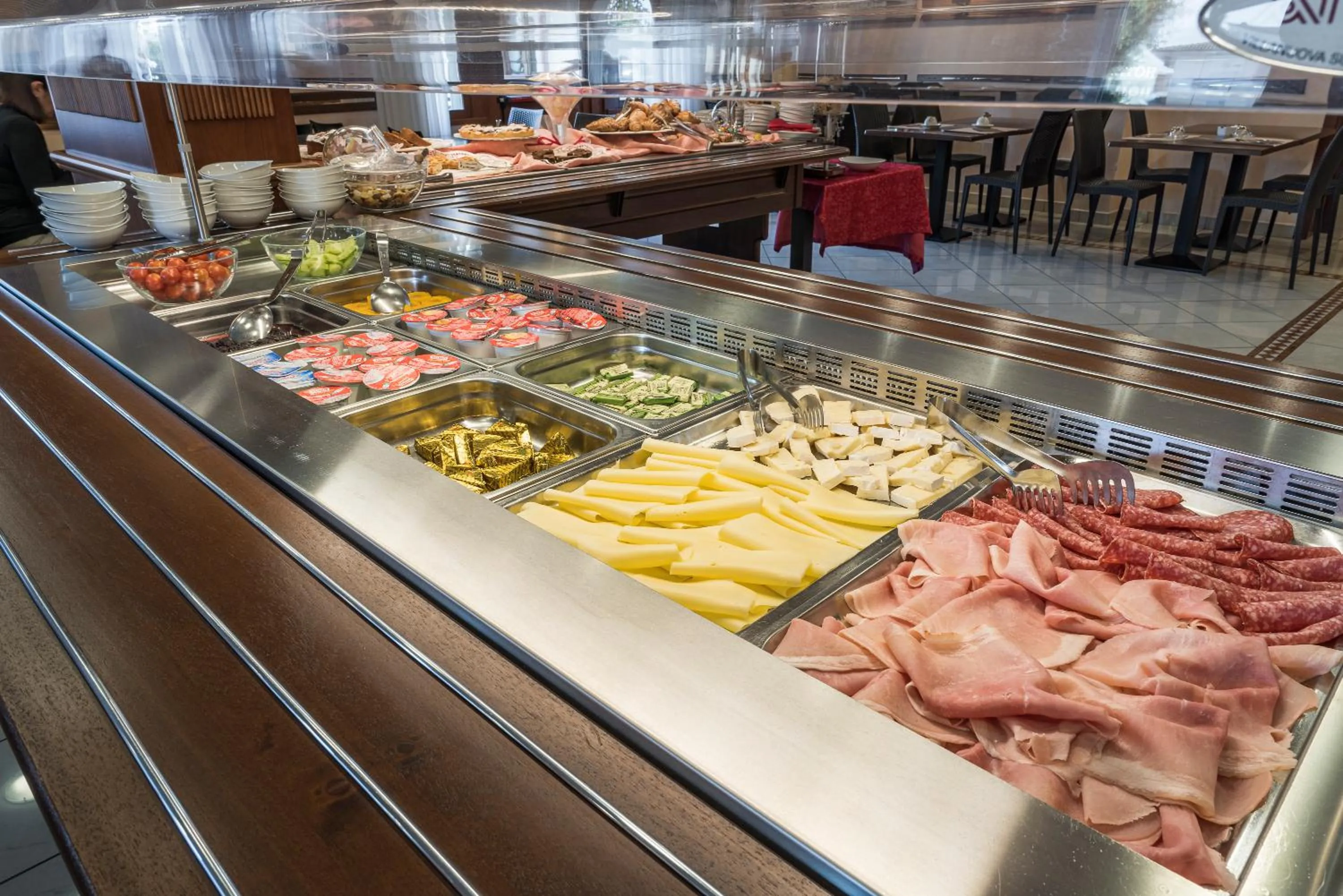 Breakfast in Hotel Gardenia Sirmione