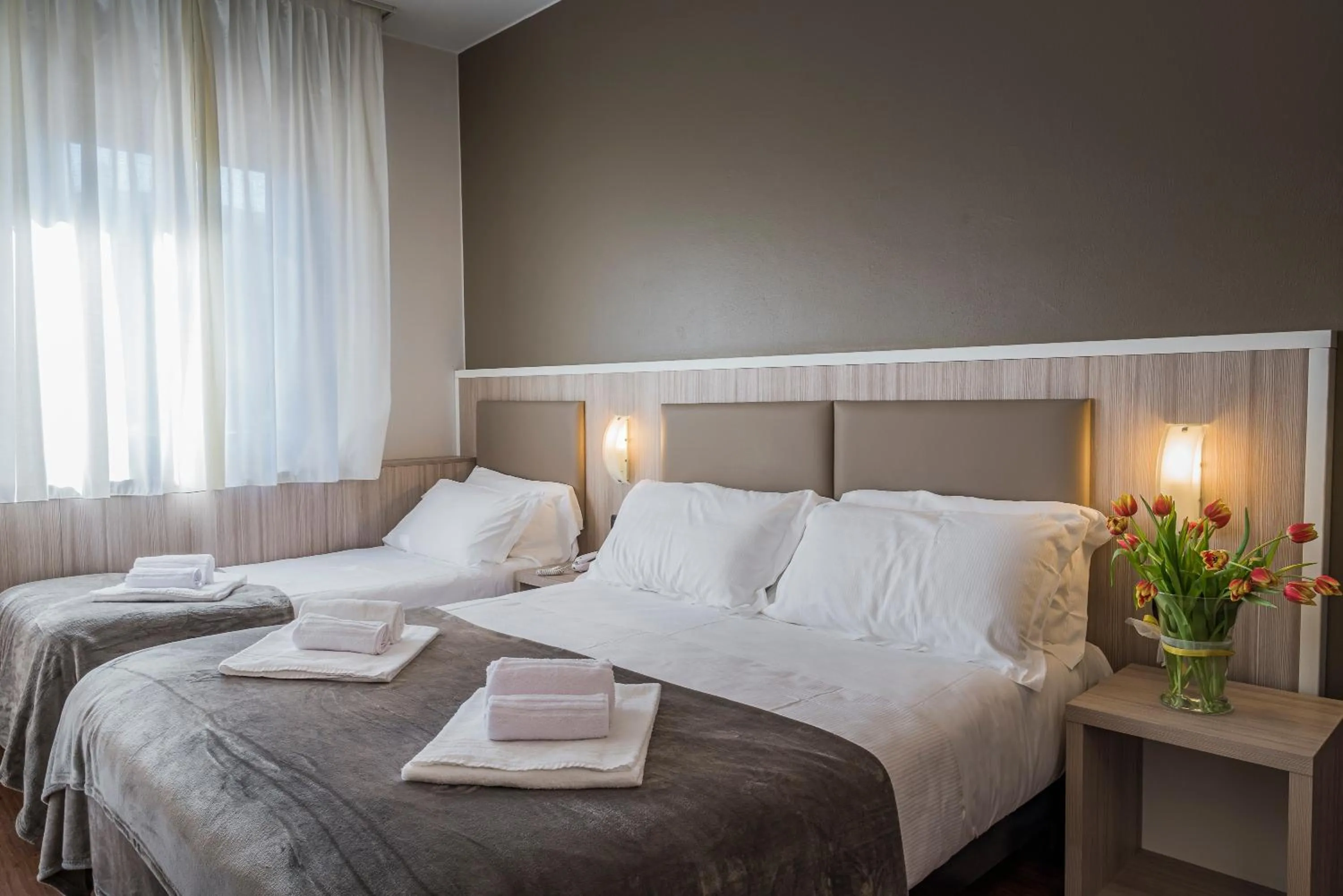 Bed in Hotel Gardenia Sirmione